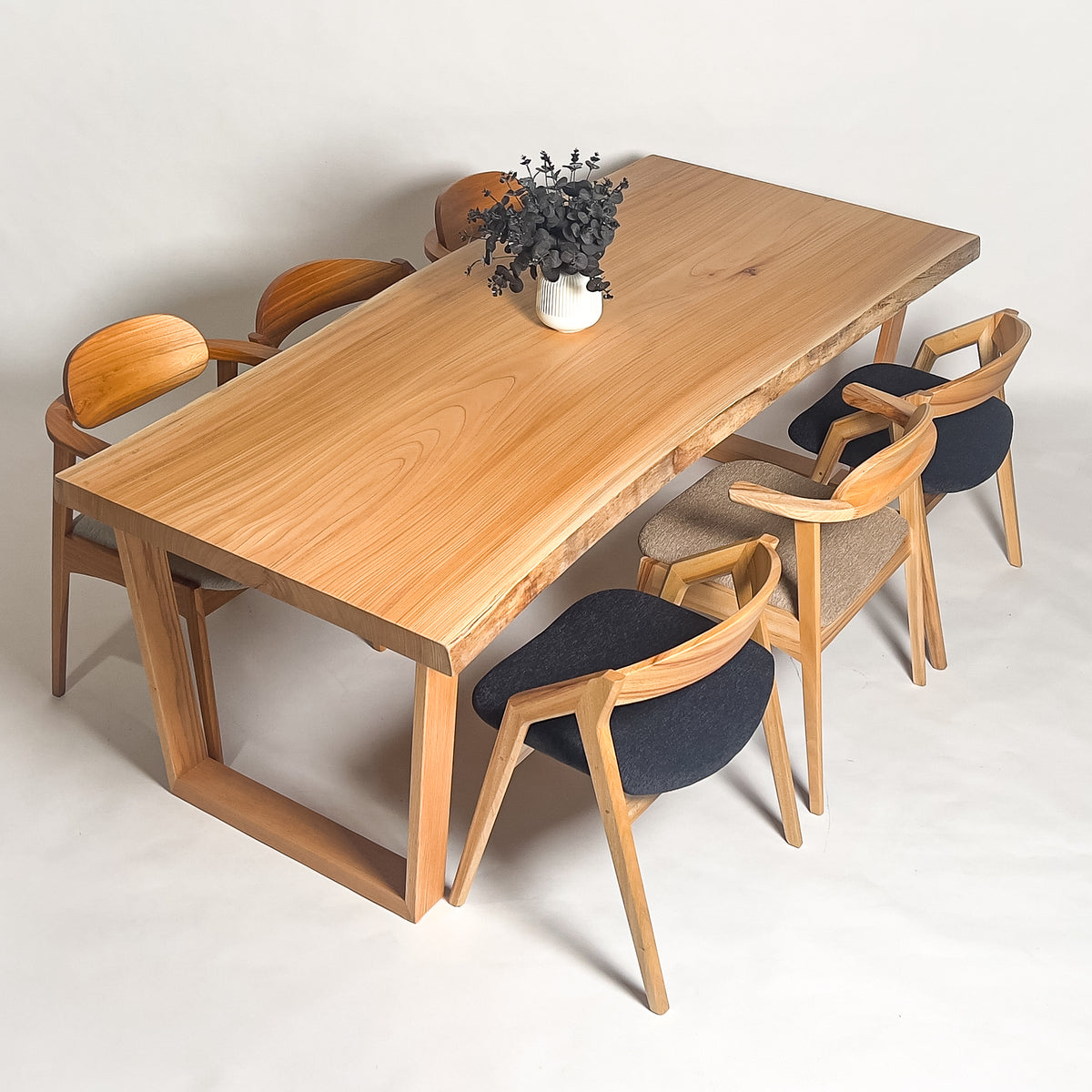 KIDOMEIMOKU 欅一枚板ダイニングテーブル｜200cm – 【公式】鬼童銘木