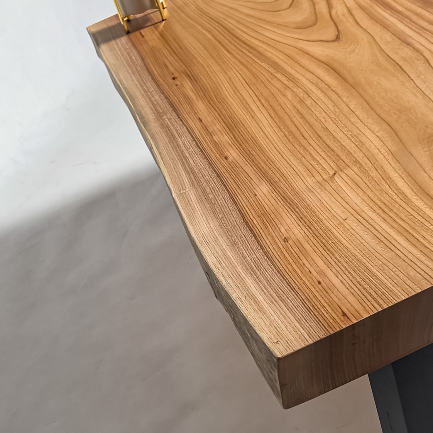 No.2403　欅（けやき）/一枚板ローテーブル