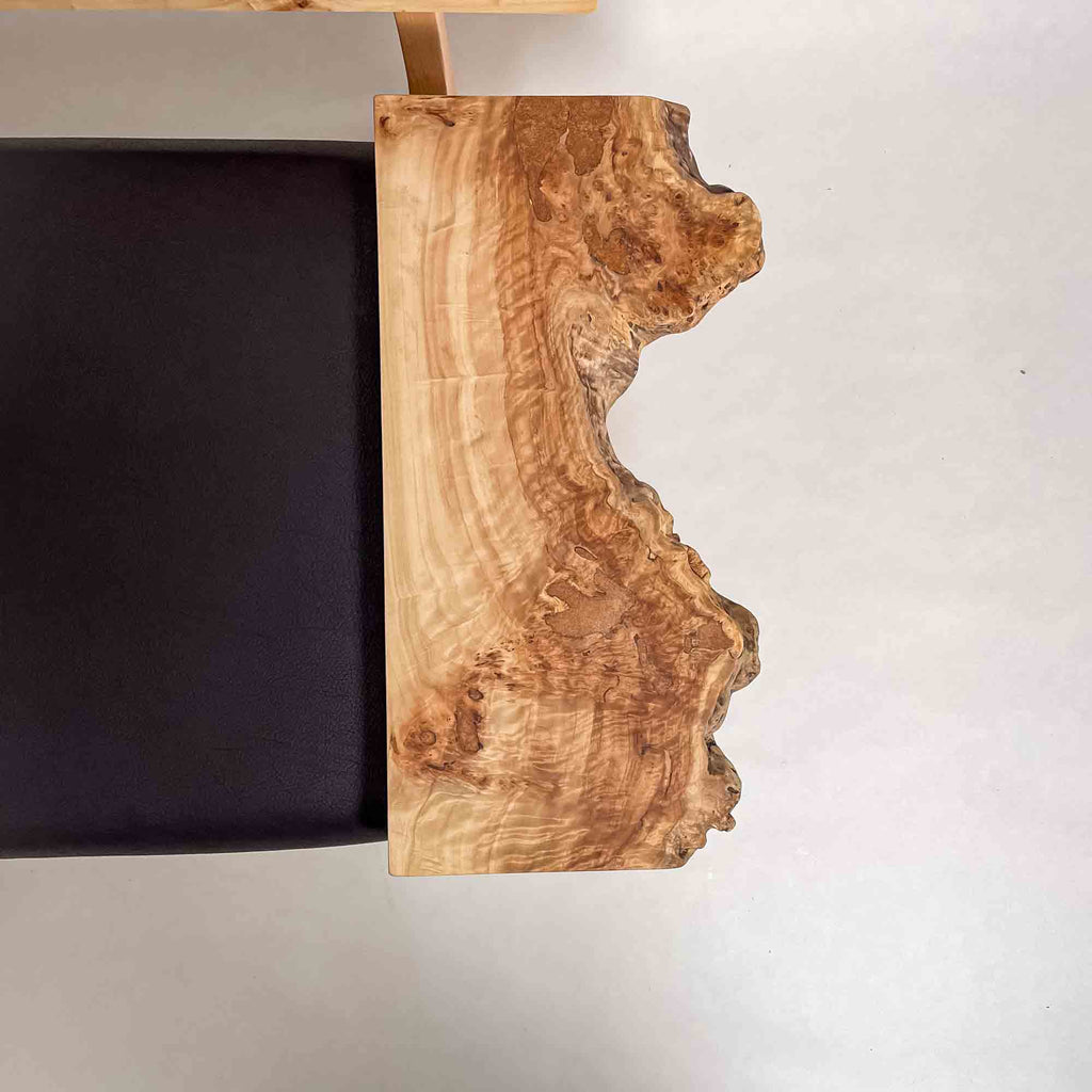 ポプラ 高級 一枚板ソファ 1人掛け 右アーム 肘置き 真上