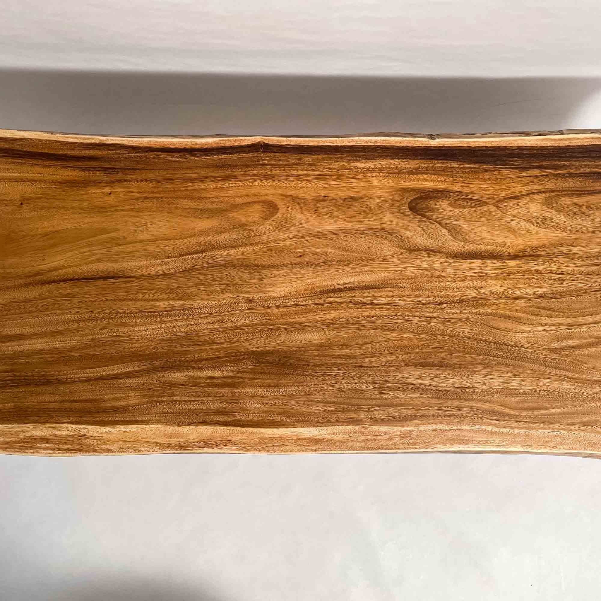 公式】KIDO MEIMOKU（鬼童銘木）｜一枚板テーブル・ソファ専門店