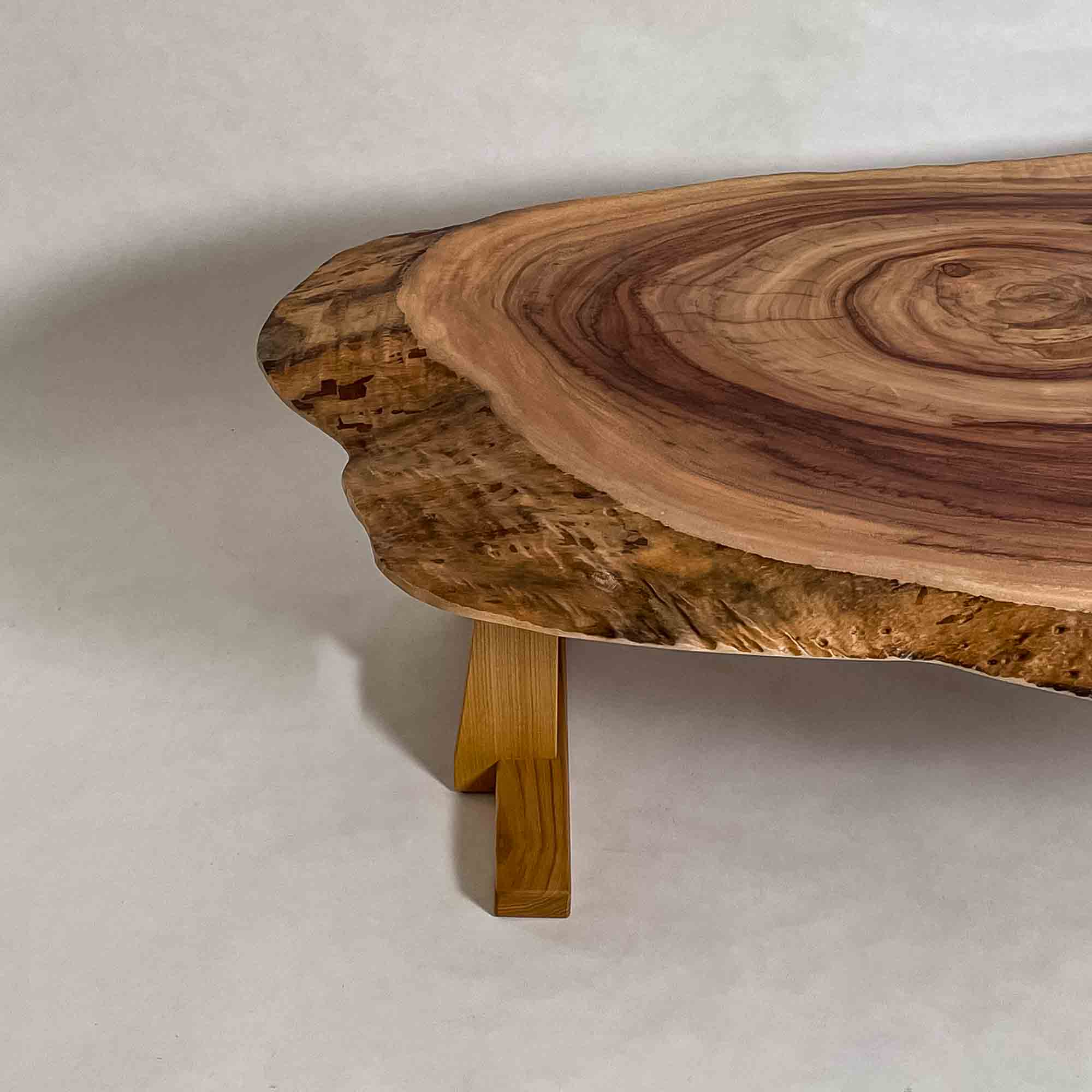 No.2458　楠（くす）/一枚板センターテーブル