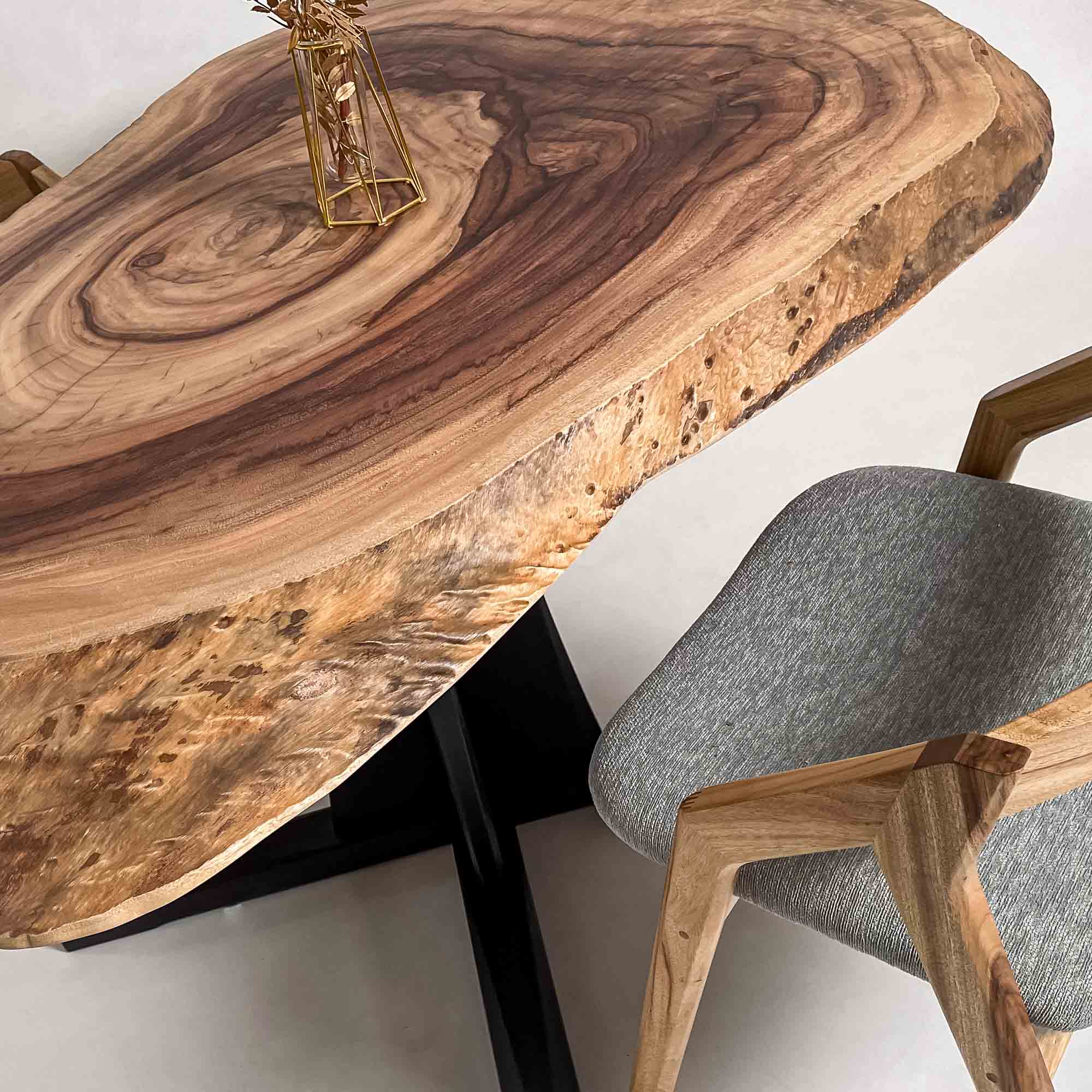 No.2458　楠（くす）/一枚板ダイニングテーブル