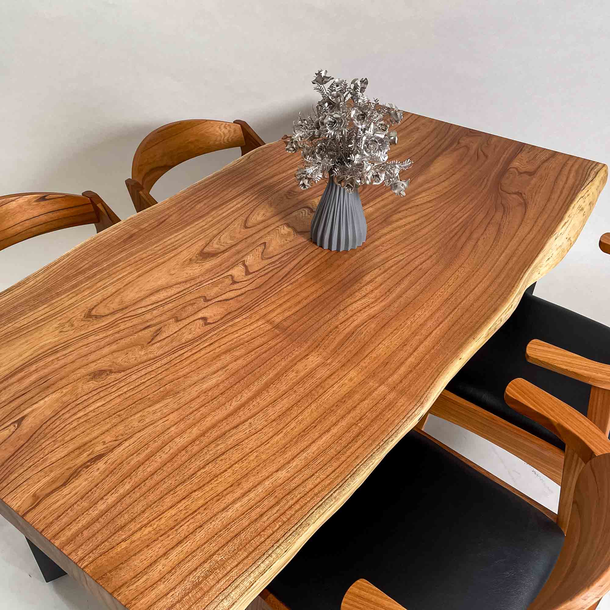 No.2385　センダン/一枚板ダイニングテーブル