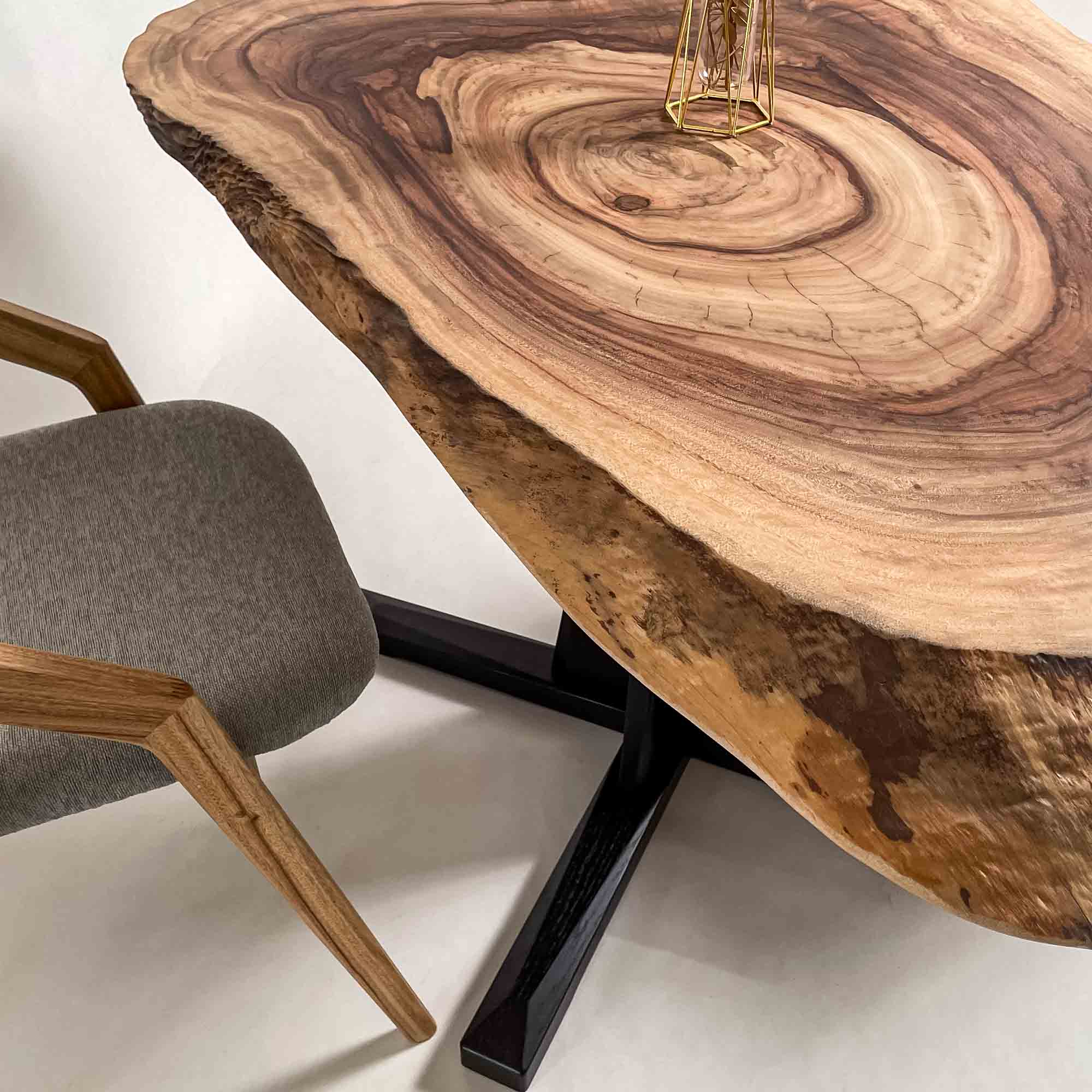 No.2458　楠（くす）/一枚板ダイニングテーブル