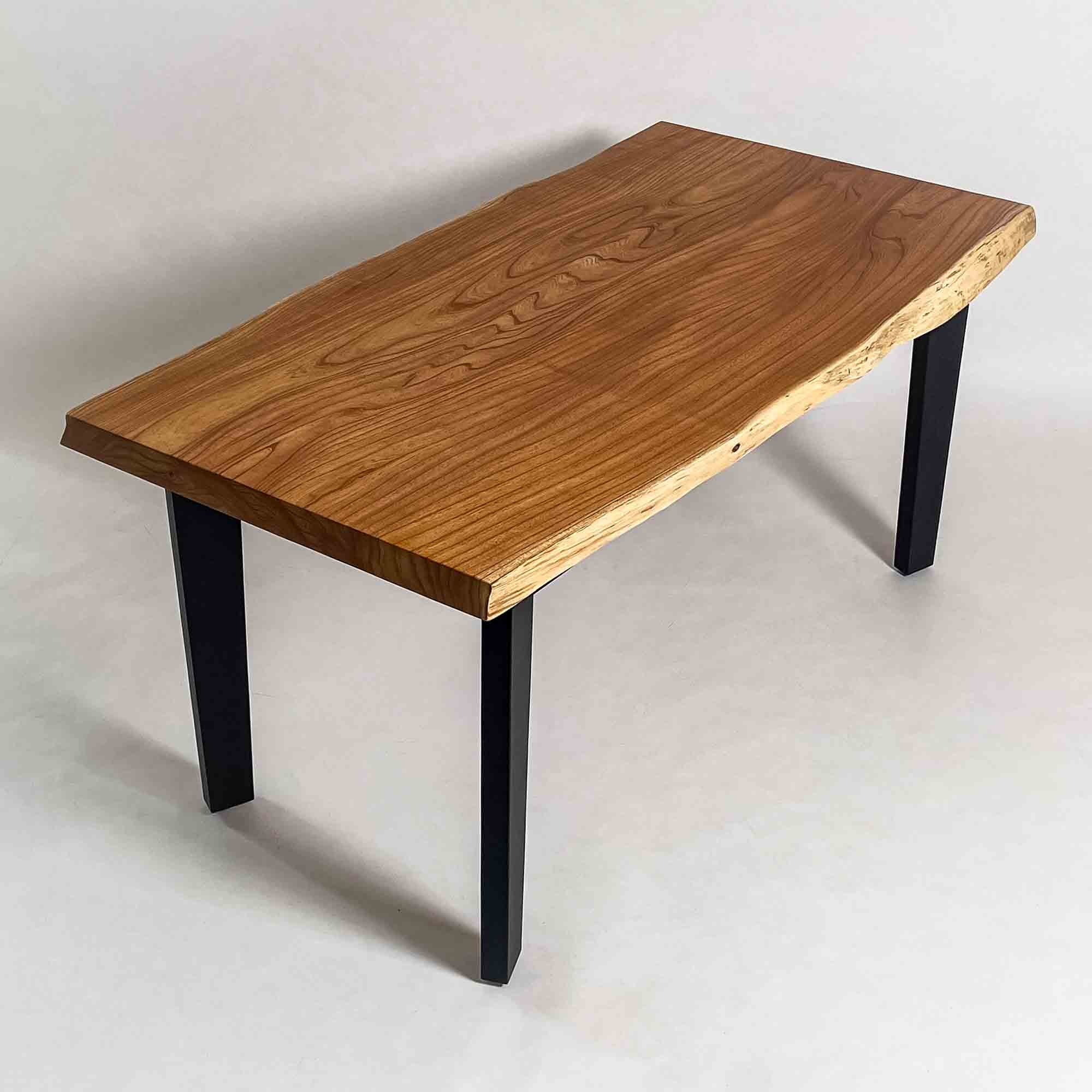 No.2385　センダン/一枚板ダイニングテーブル