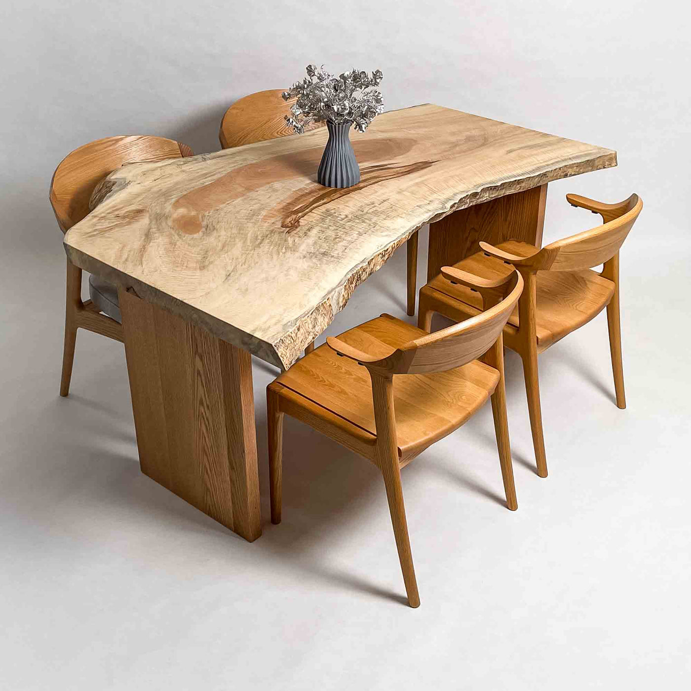 No.1809　栃（とち）/一枚板ダイニングテーブル