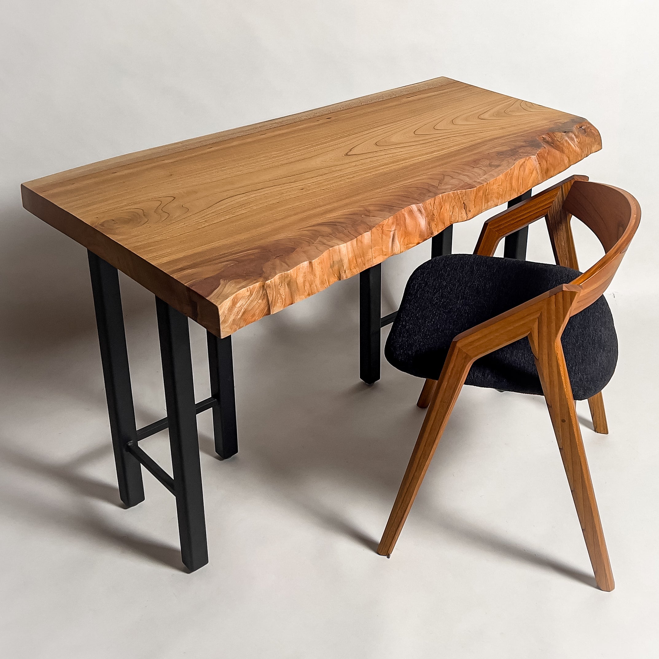 No.2403　欅（けやき）/一枚板デスク