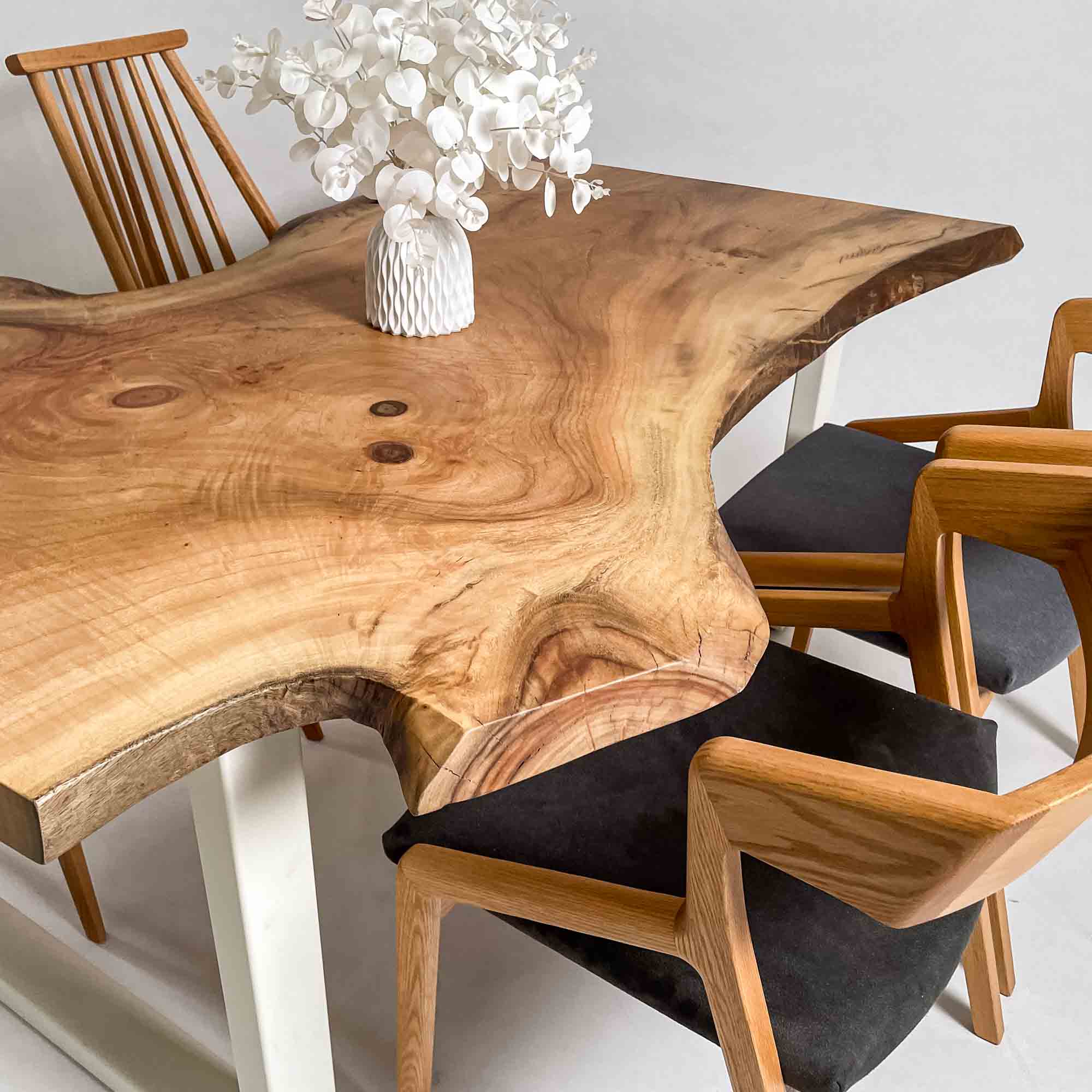 No.2330　楠（くす）/一枚板ダイニングテーブル