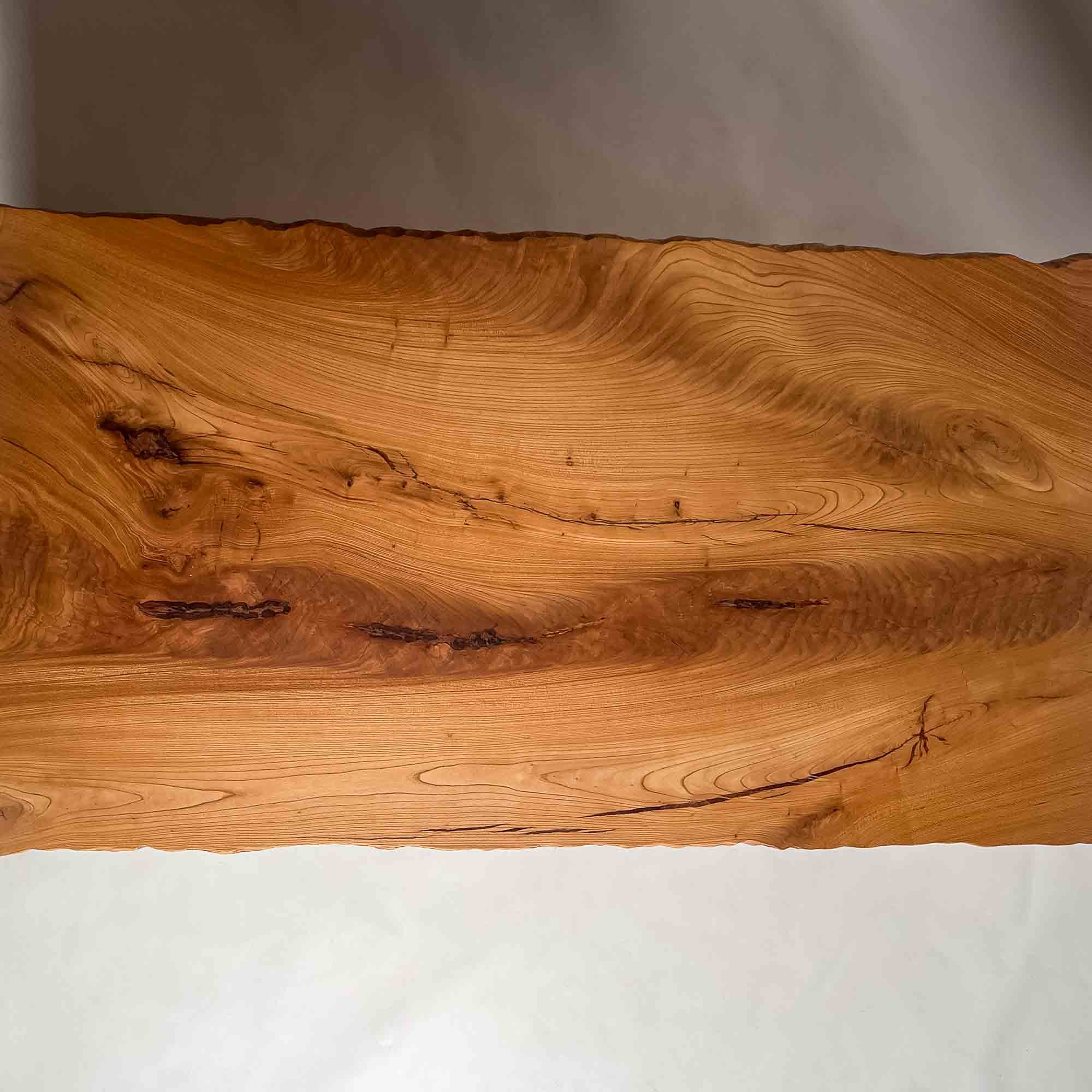 公式】KIDO MEIMOKU（鬼童銘木）｜一枚板テーブル・ソファ専門店