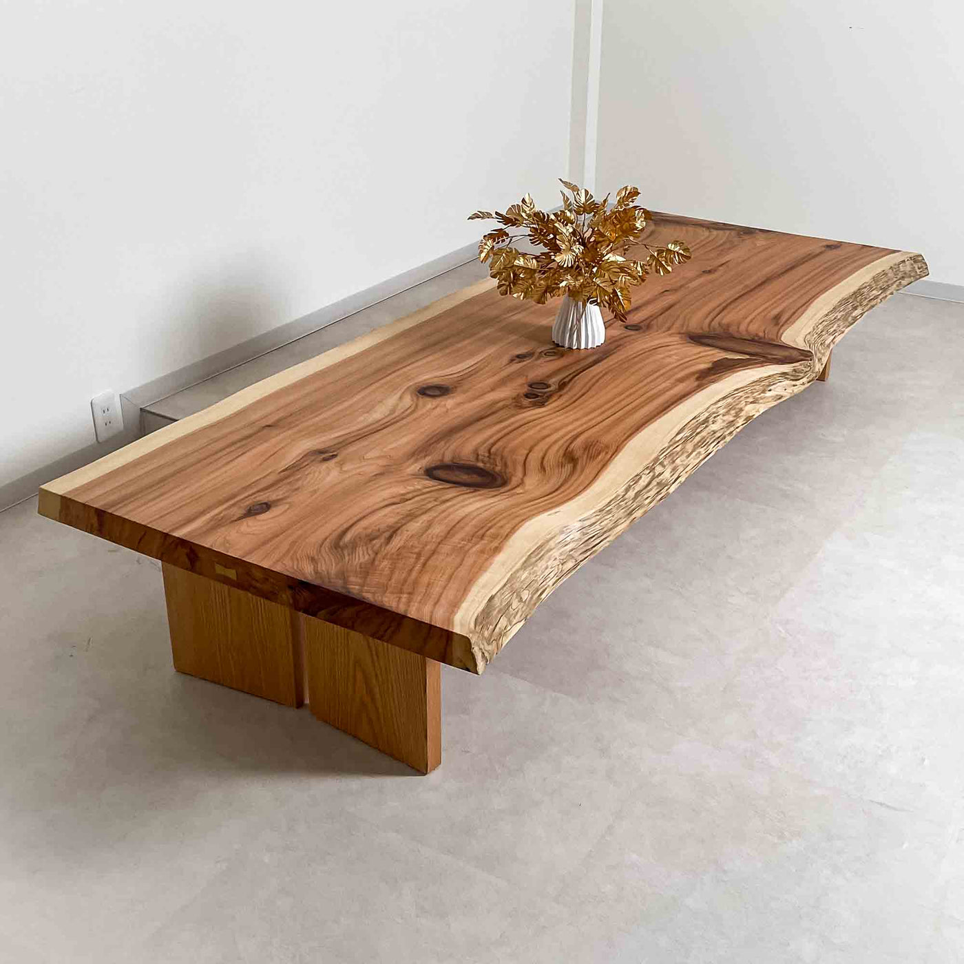 No.2357　吉野杉/一枚板座卓