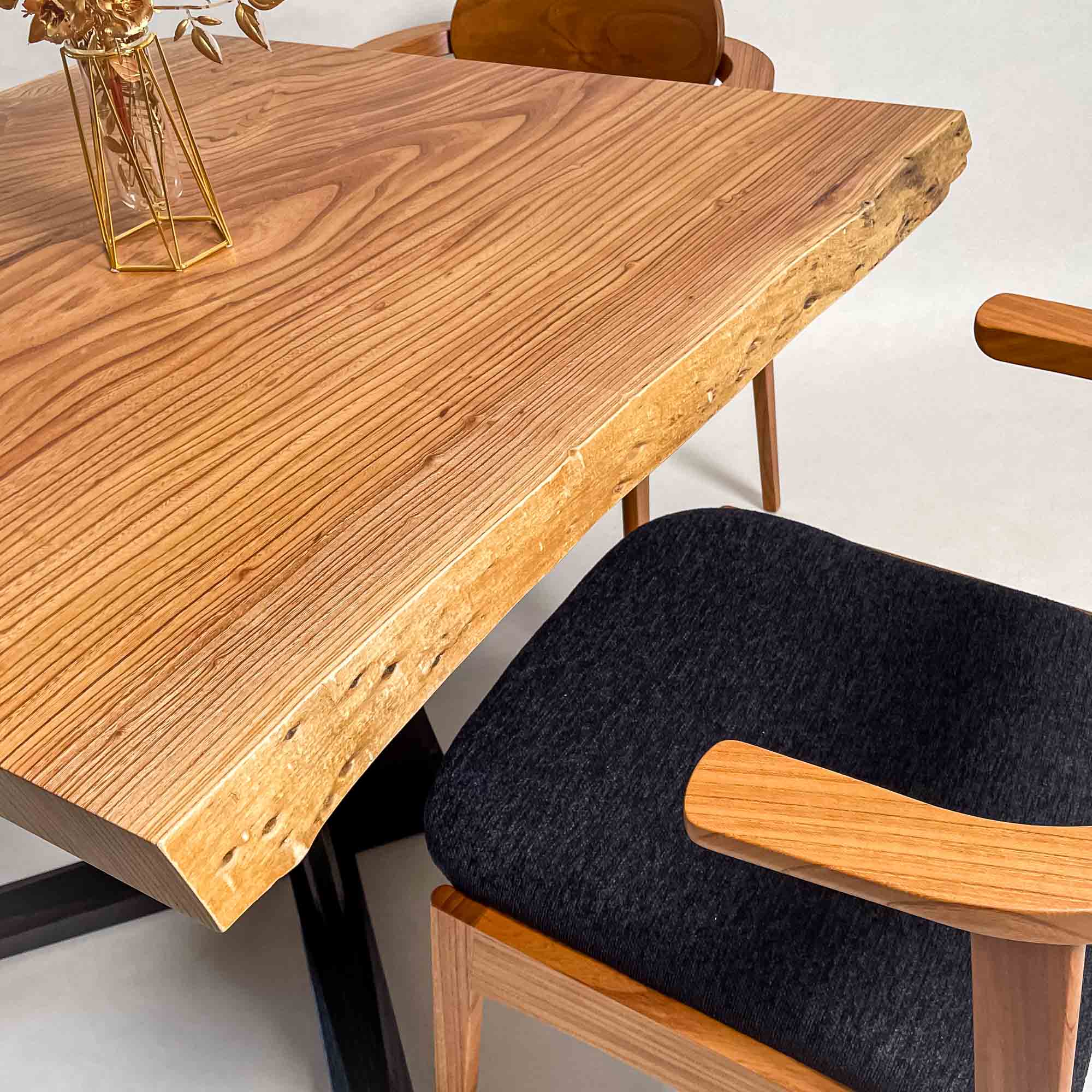 No.2369　欅（けやき）/一枚板ダイニングテーブル