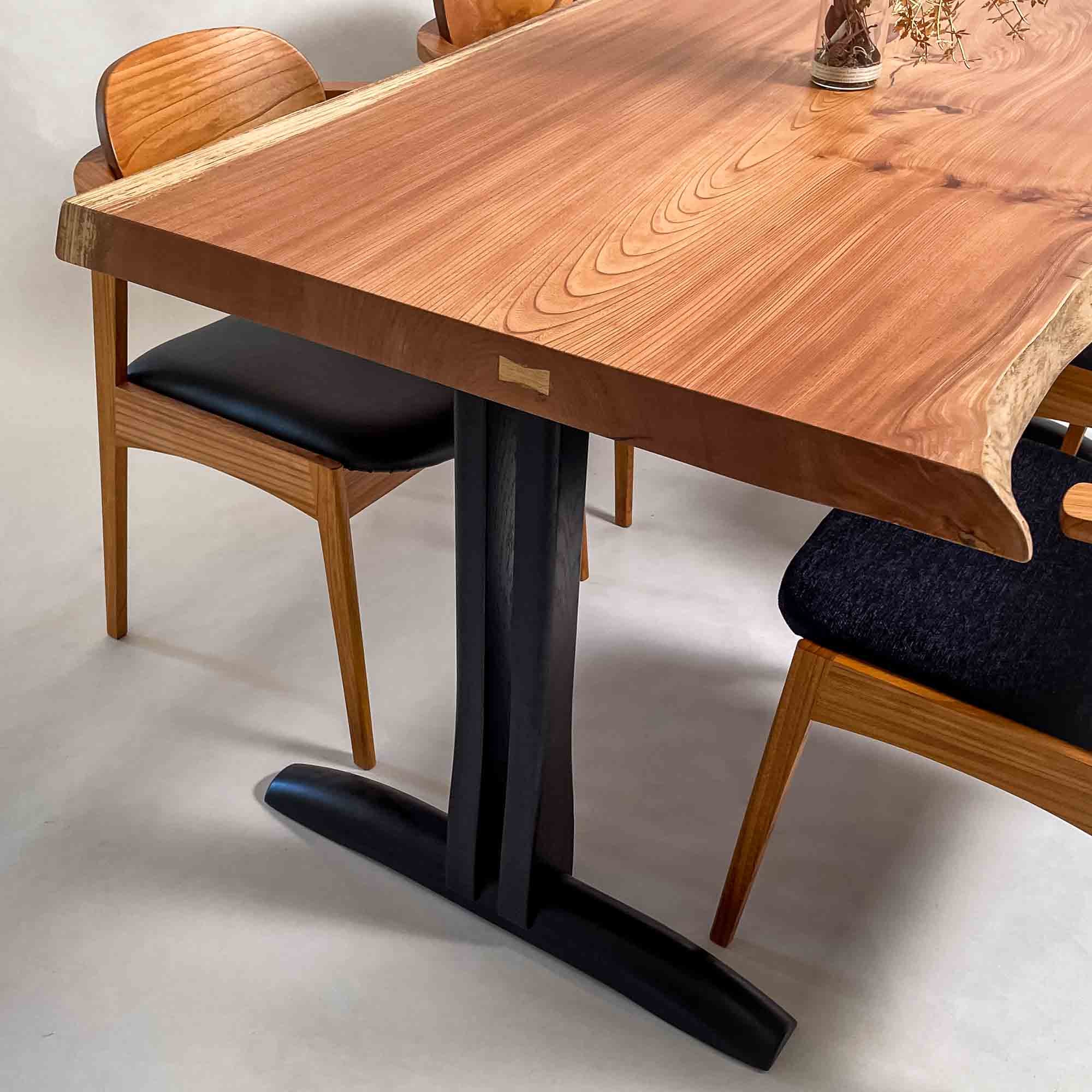 ♦︎引取り限定♦︎美品♦︎天然木テーブル 幅1400mm KIDOMEIMOKU 欅一枚板ダイニングテーブル｜160cm(4人掛け) – 【公式