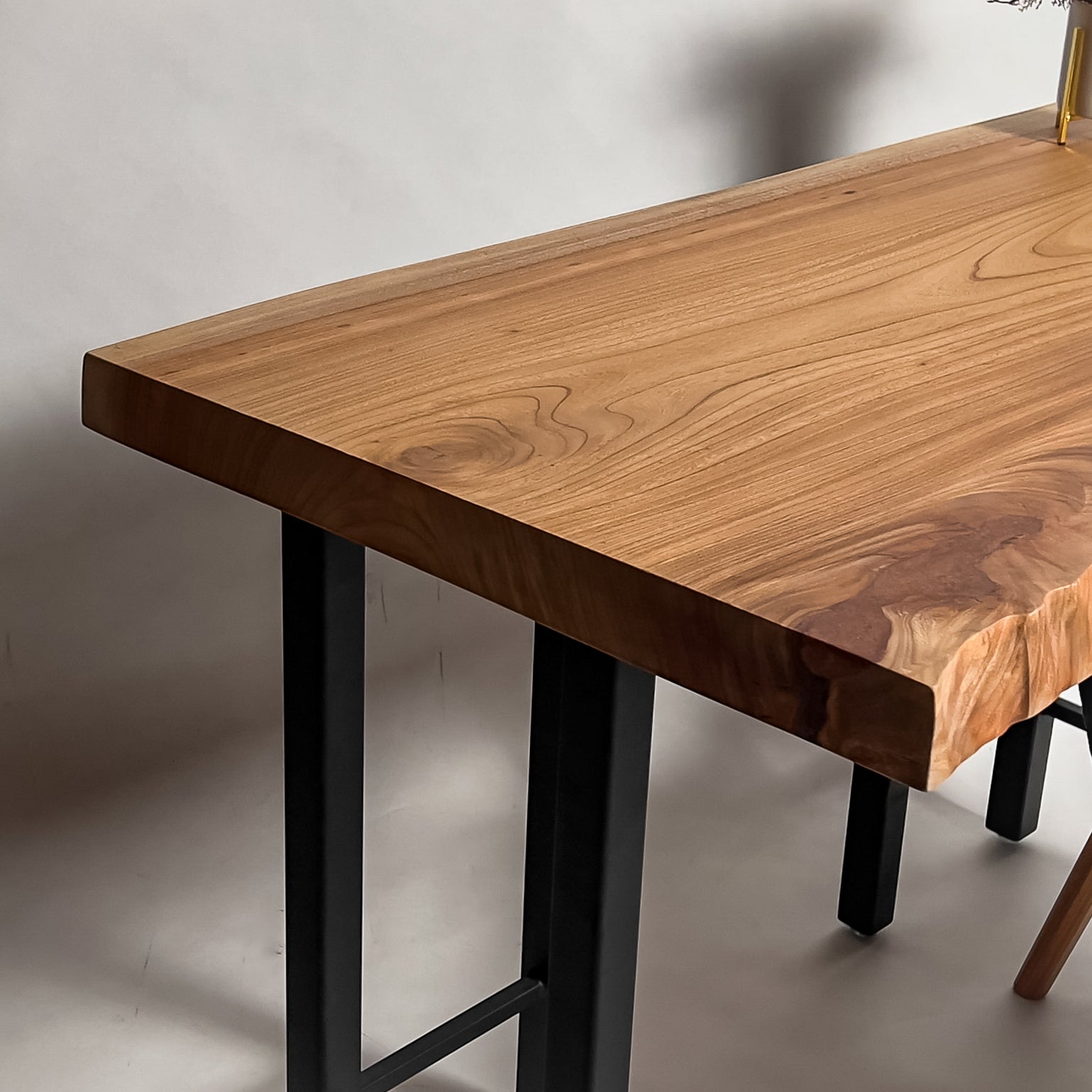 No.2403　欅（けやき）/一枚板デスク