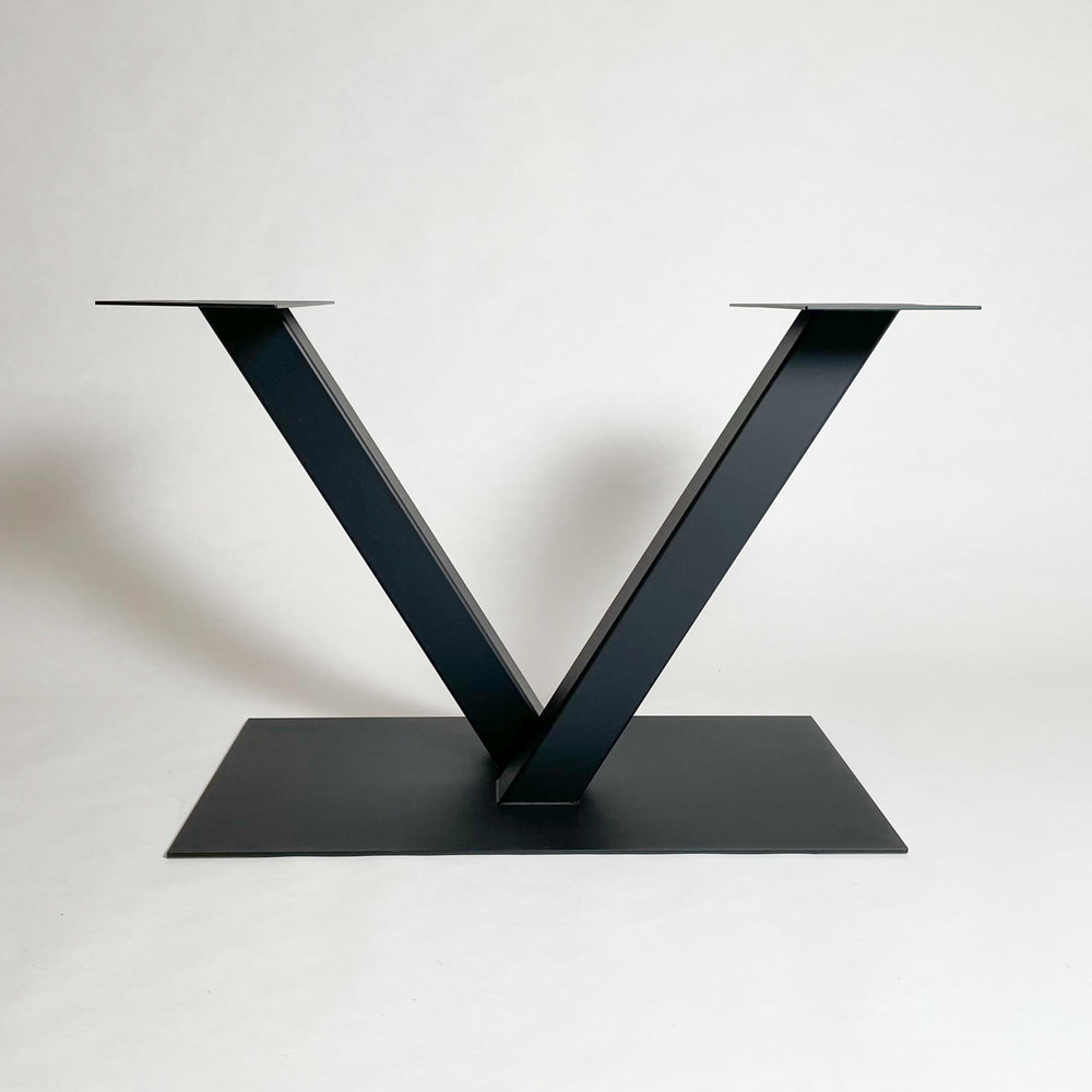 Highend V(B) /鉄製テーブル脚