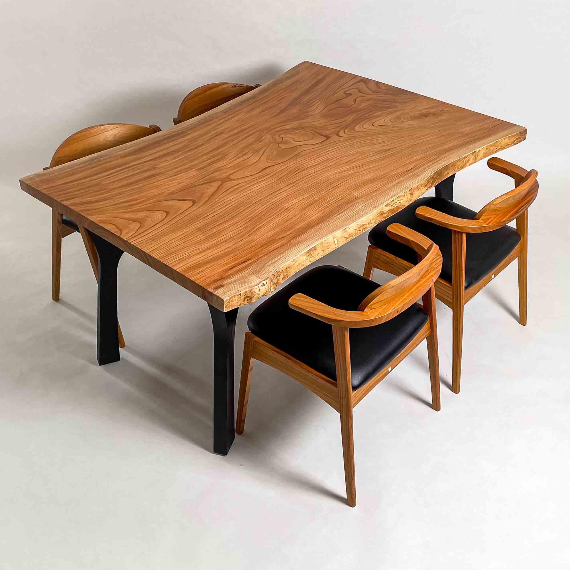 No.2450　欅（けやき）/一枚板ダイニングテーブル