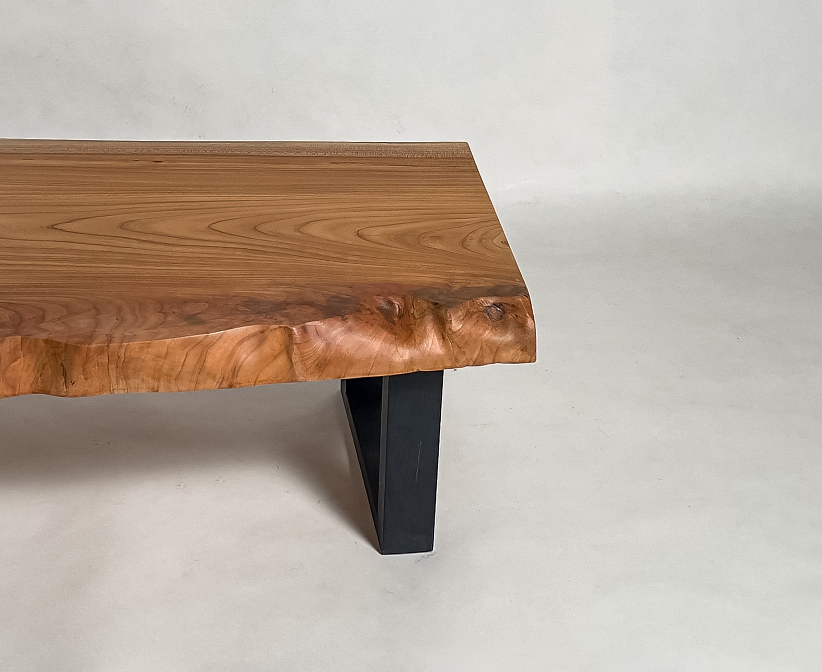 No.2403　欅（けやき）/一枚板ローテーブル