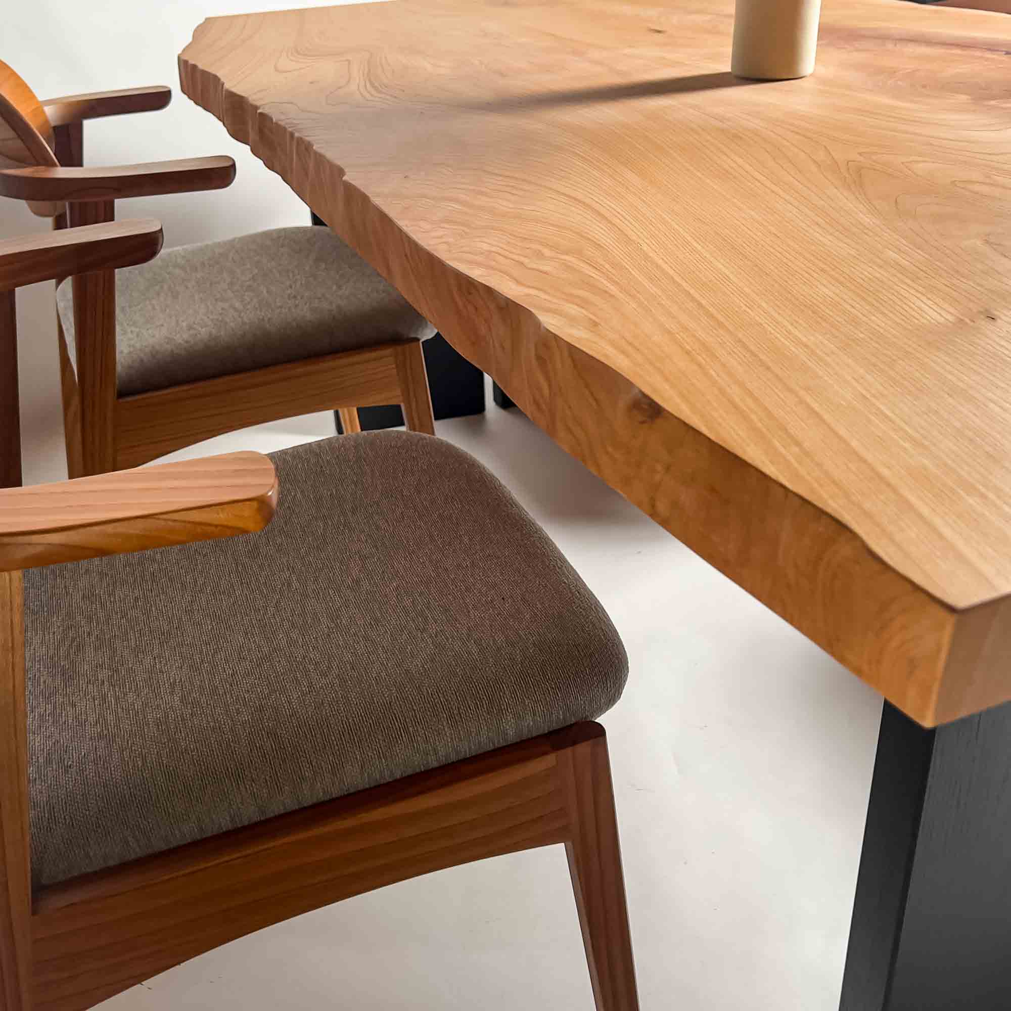 No.2416　欅（けやき）/一枚板ダイニングテーブル