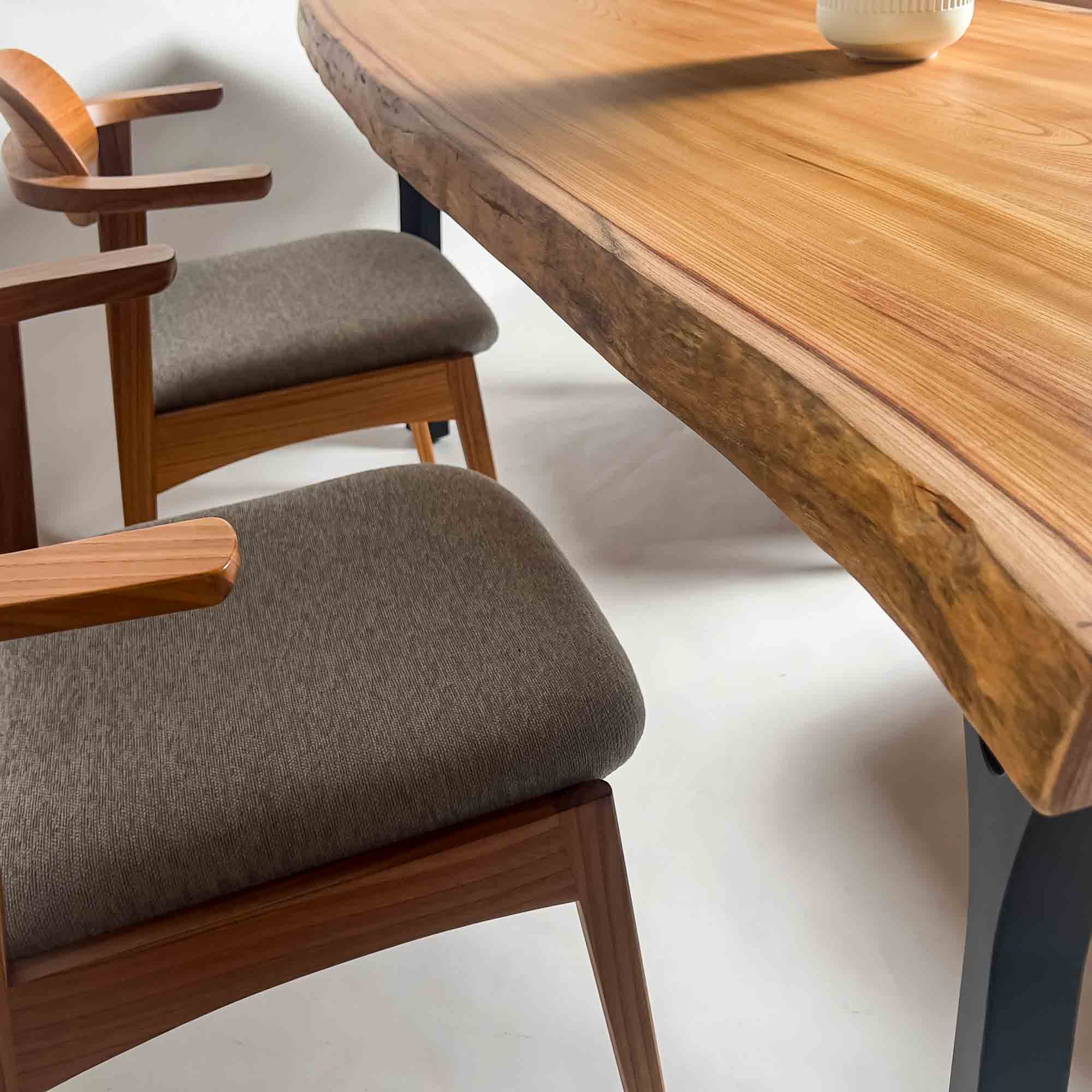 No.2422　欅（けやき）/一枚板ダイニングテーブル