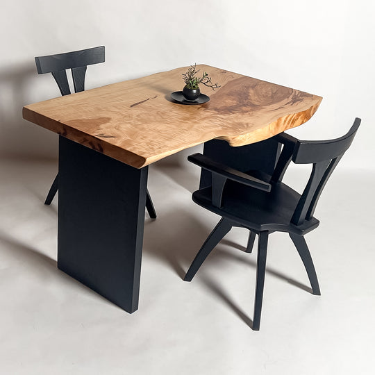 No.2349　栃（とち）/一枚板ダイニングテーブル