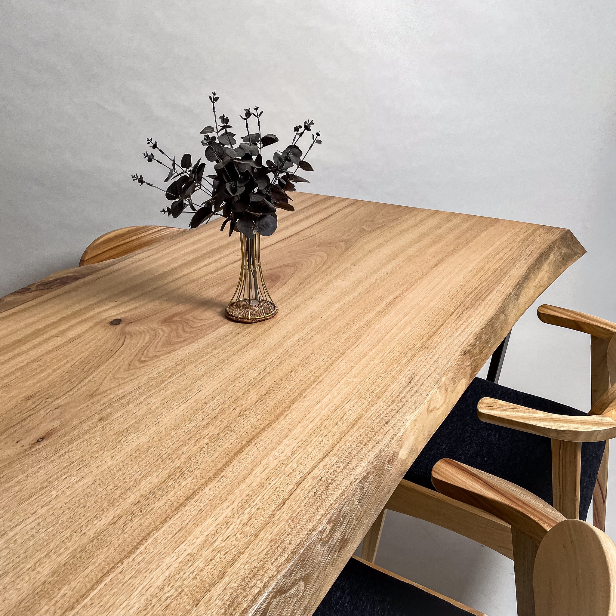 No.2093　楠（くす）/一枚板ダイニングテーブル