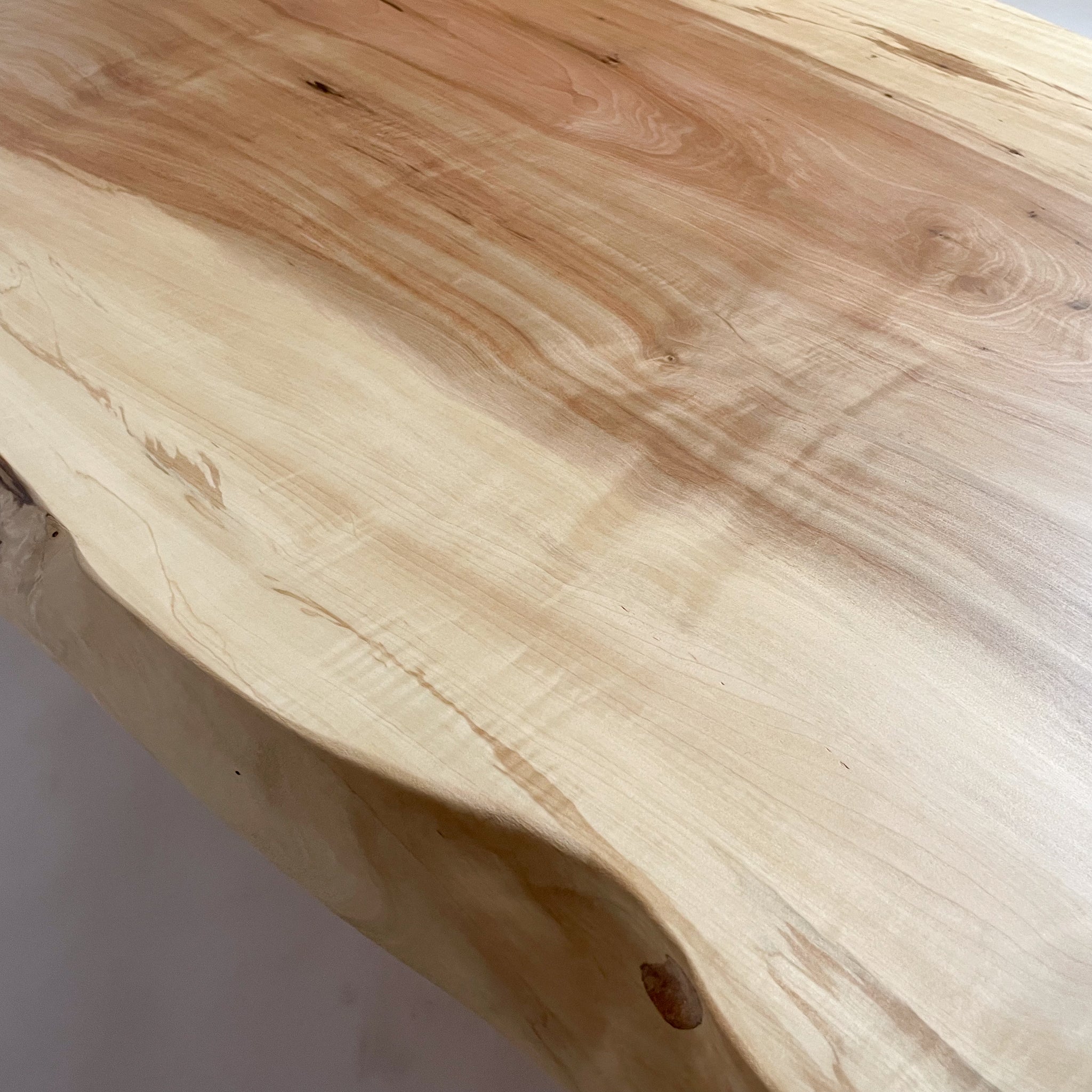 一枚板　ダイニングテーブル　栃　脚つき KIDOMEIMOKU 栃一枚板ダイニングテーブル｜200cm(6人掛け) – KIDO