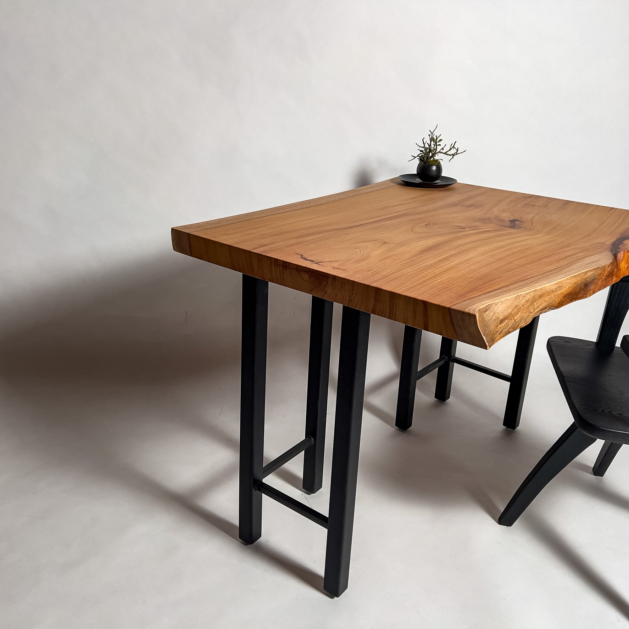 No.2399　欅（けやき）/一枚板デスク