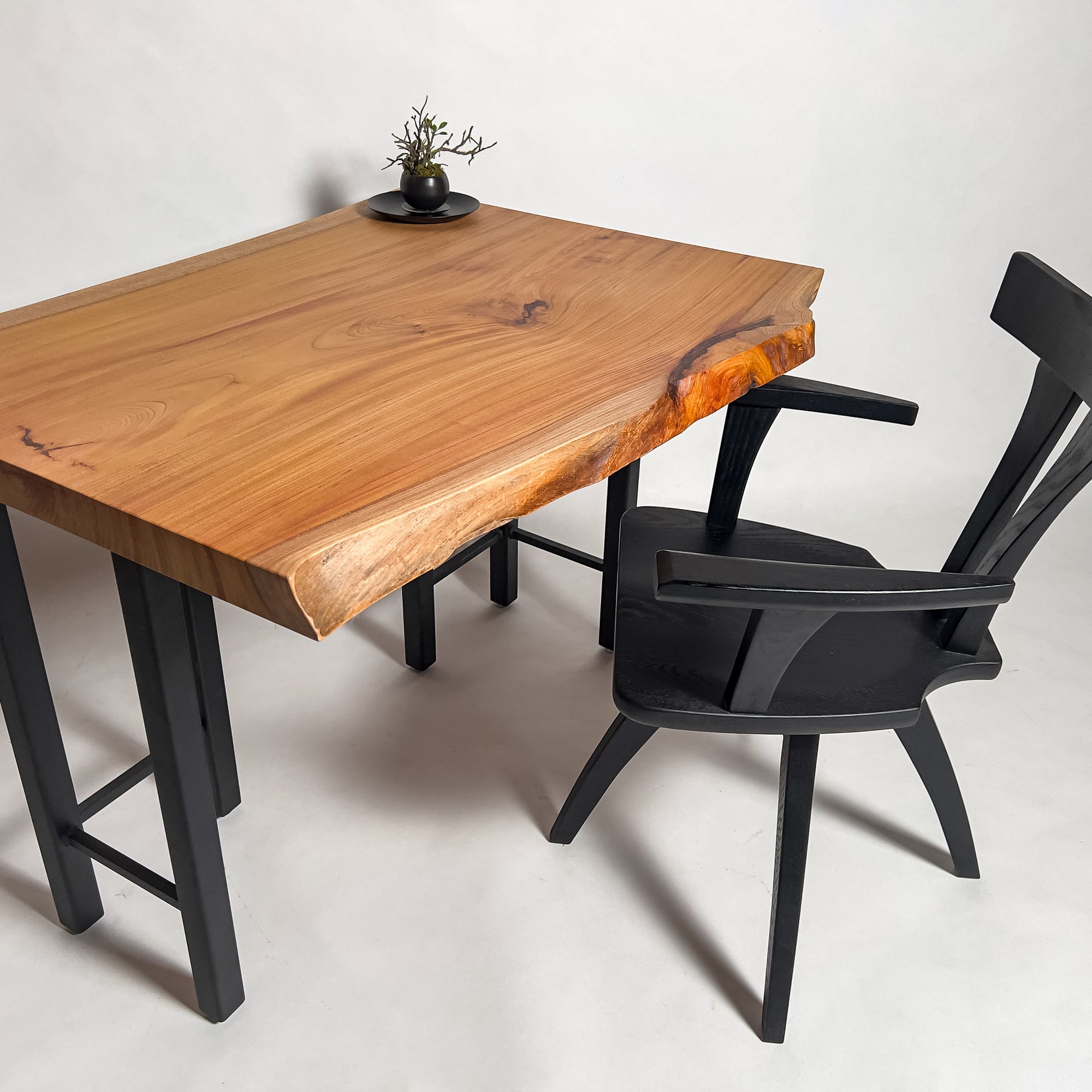 No.2399　欅（けやき）/一枚板デスク