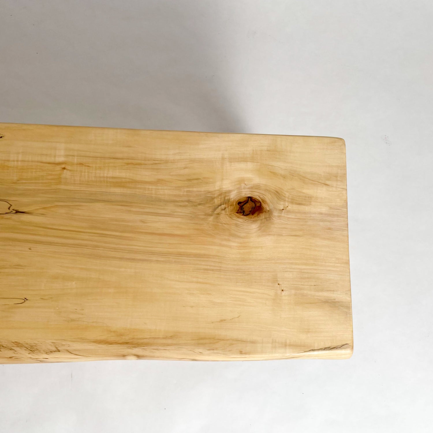 とも　90　板　ロング　その１ KIDO MEIMOKU 栃一枚板ローテーブル｜90cm(2人掛け) – KIDO