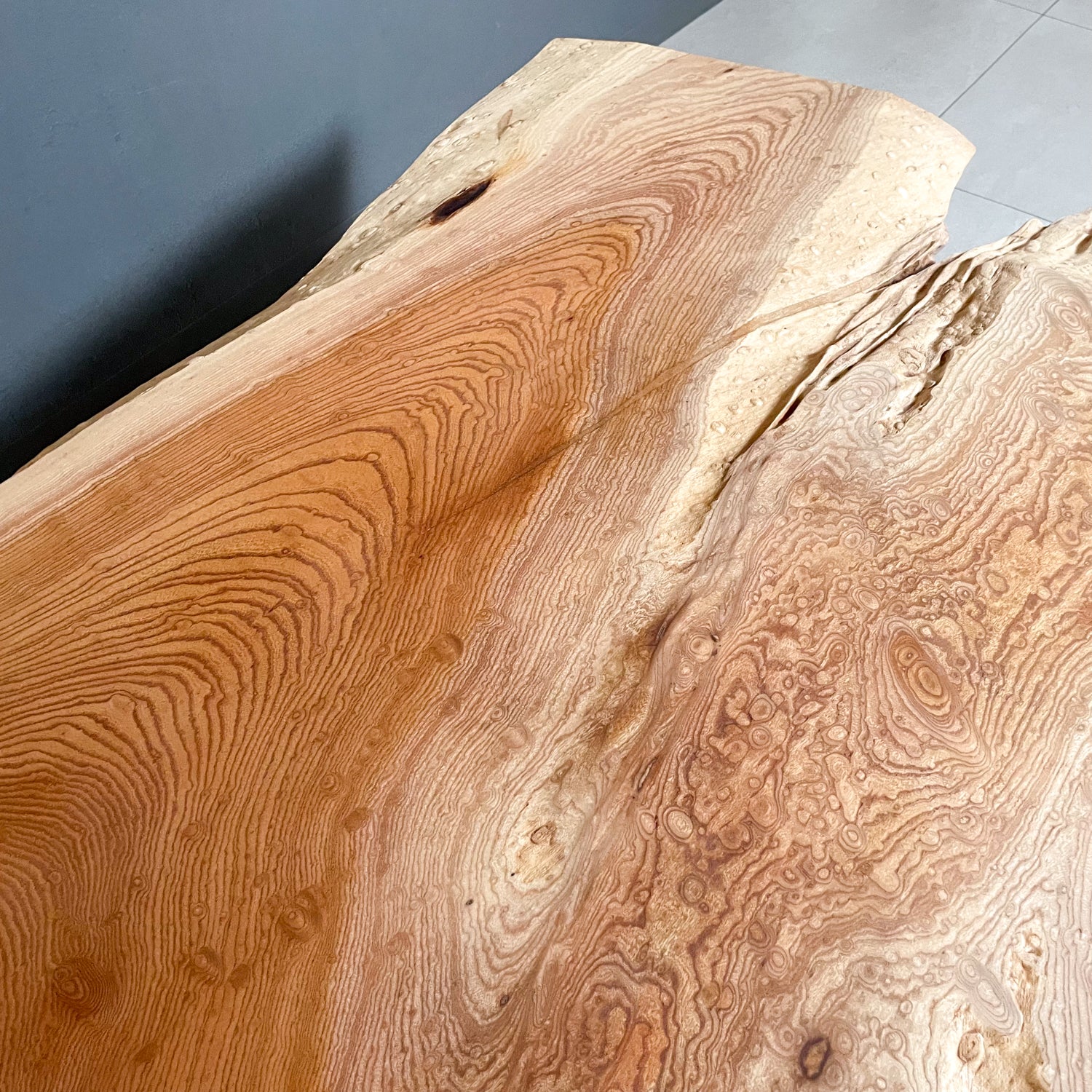 KIDOMEIMOKU 欅一枚板ダイニングテーブル｜200cm(6人掛け) – KIDO