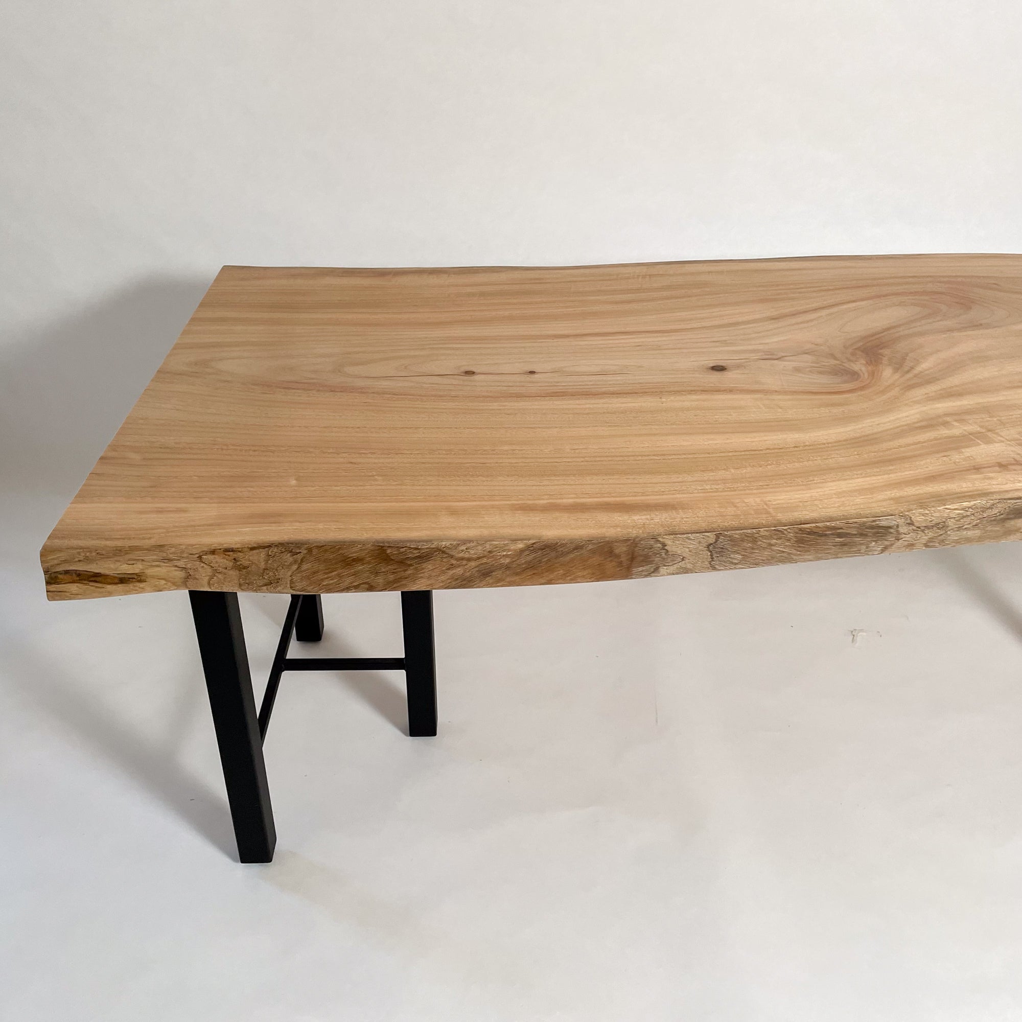 KIDOMEIMOKU 楠一枚板ダイニングテーブル｜200cm(6人掛け) – 【公式