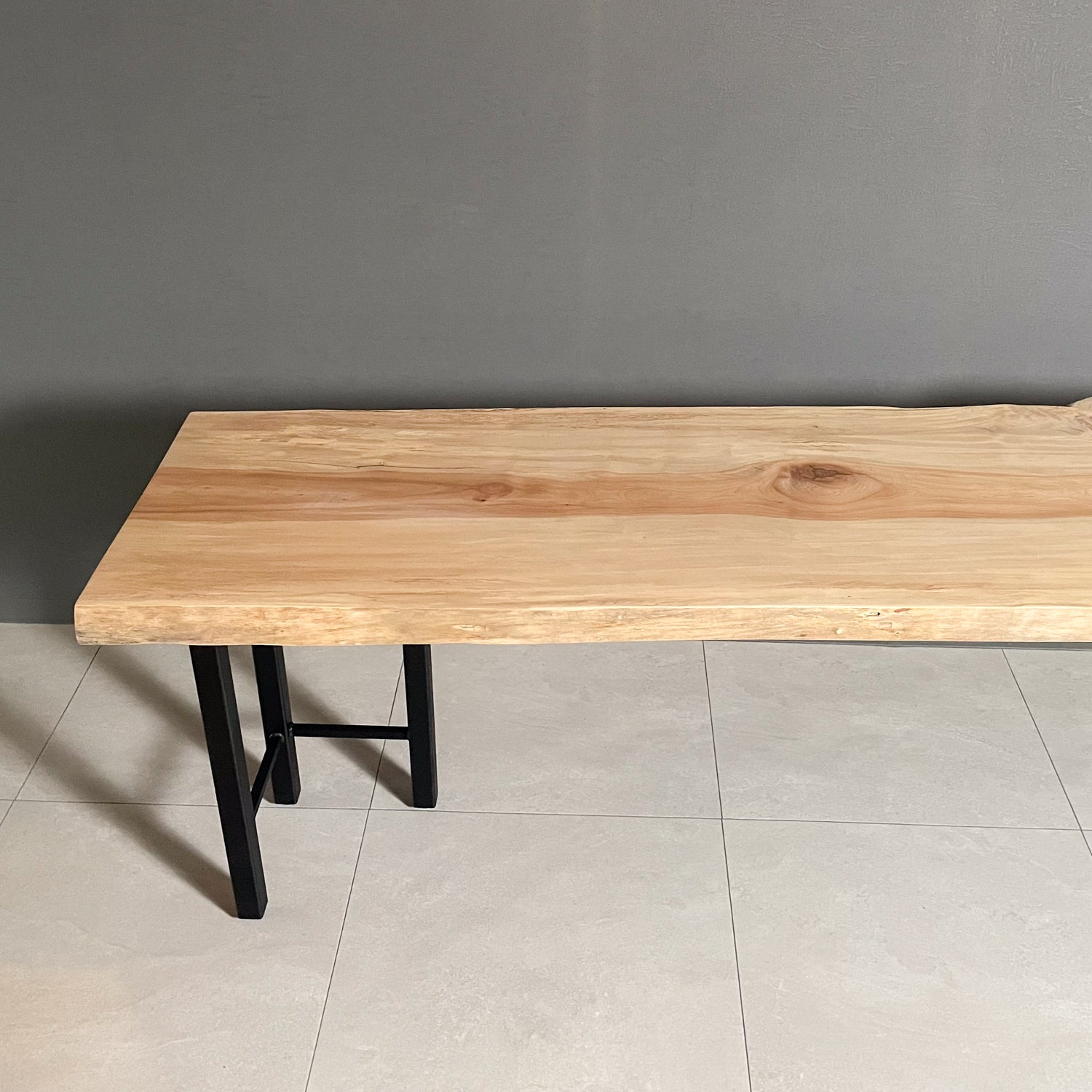 KIDOMEIMOKU 栃一枚板カウンター｜264.5cm(4人掛け) – KIDO MEIMOKU