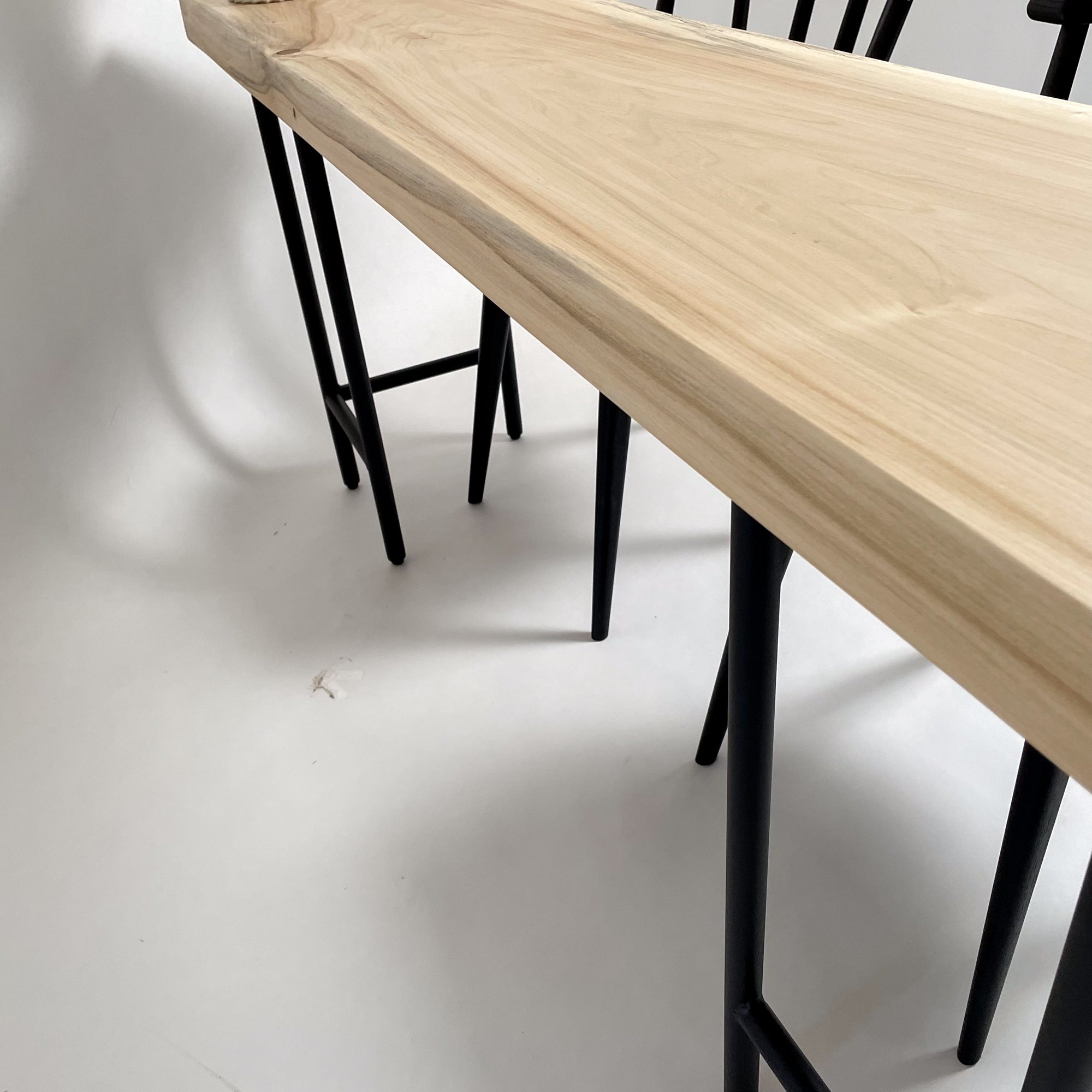 ポポロ　貝塚息吹　無垢一枚板　XLサイズ　⑦ KIDOMEIMOKU 柳一枚板カウンター｜155cm(2人掛け) – KIDO