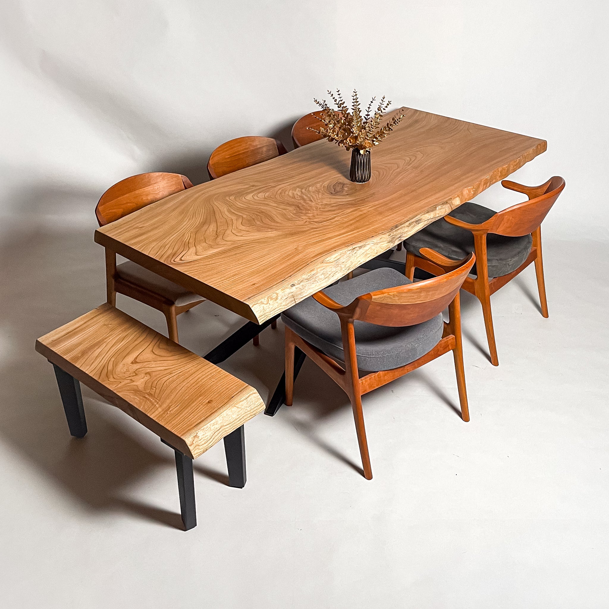 公式】KIDO MEIMOKU（鬼童銘木）｜一枚板テーブル専門店 – KIDO