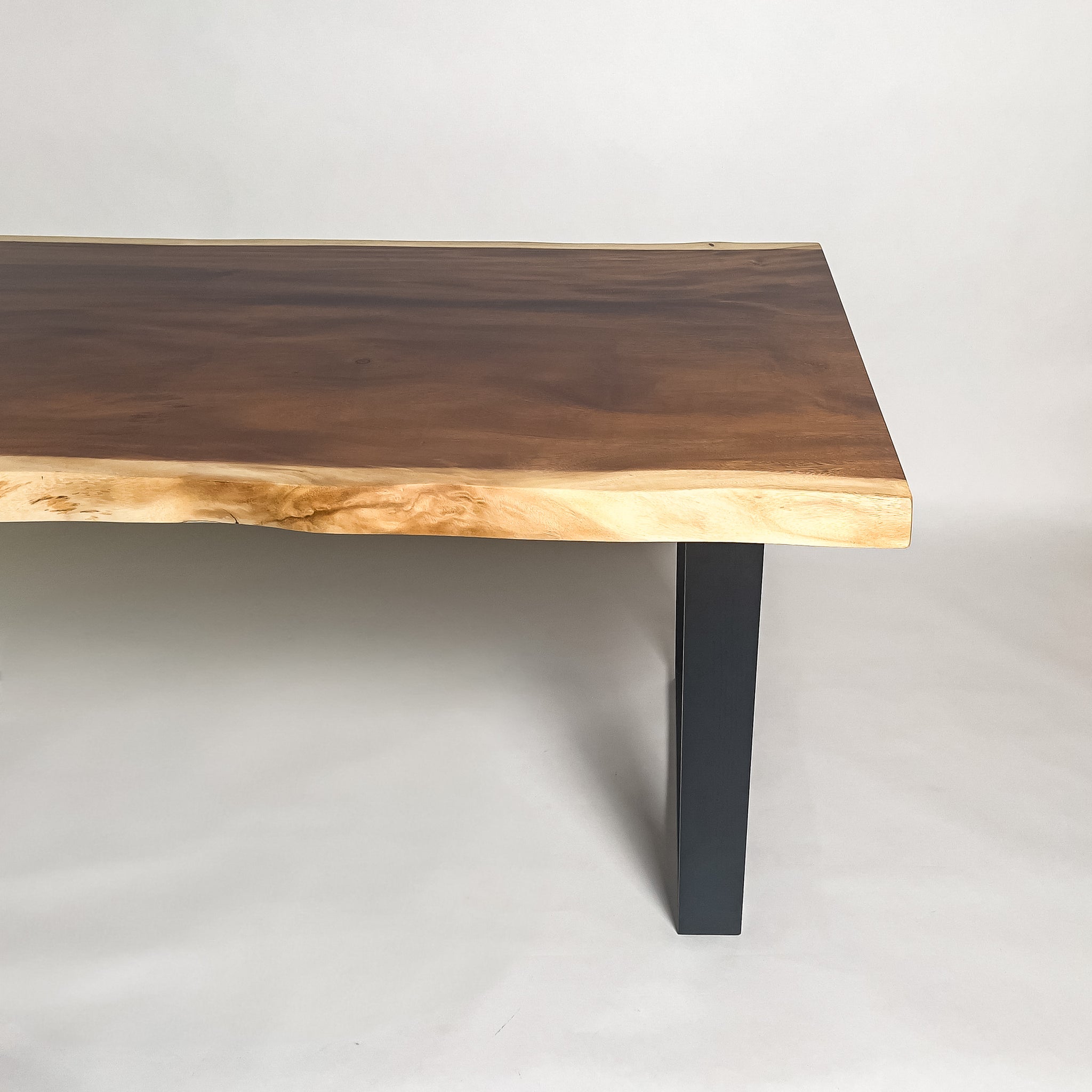 KIDO MEIMOKU モンキーポッド一枚板ダイニングテーブル｜165cm（4人