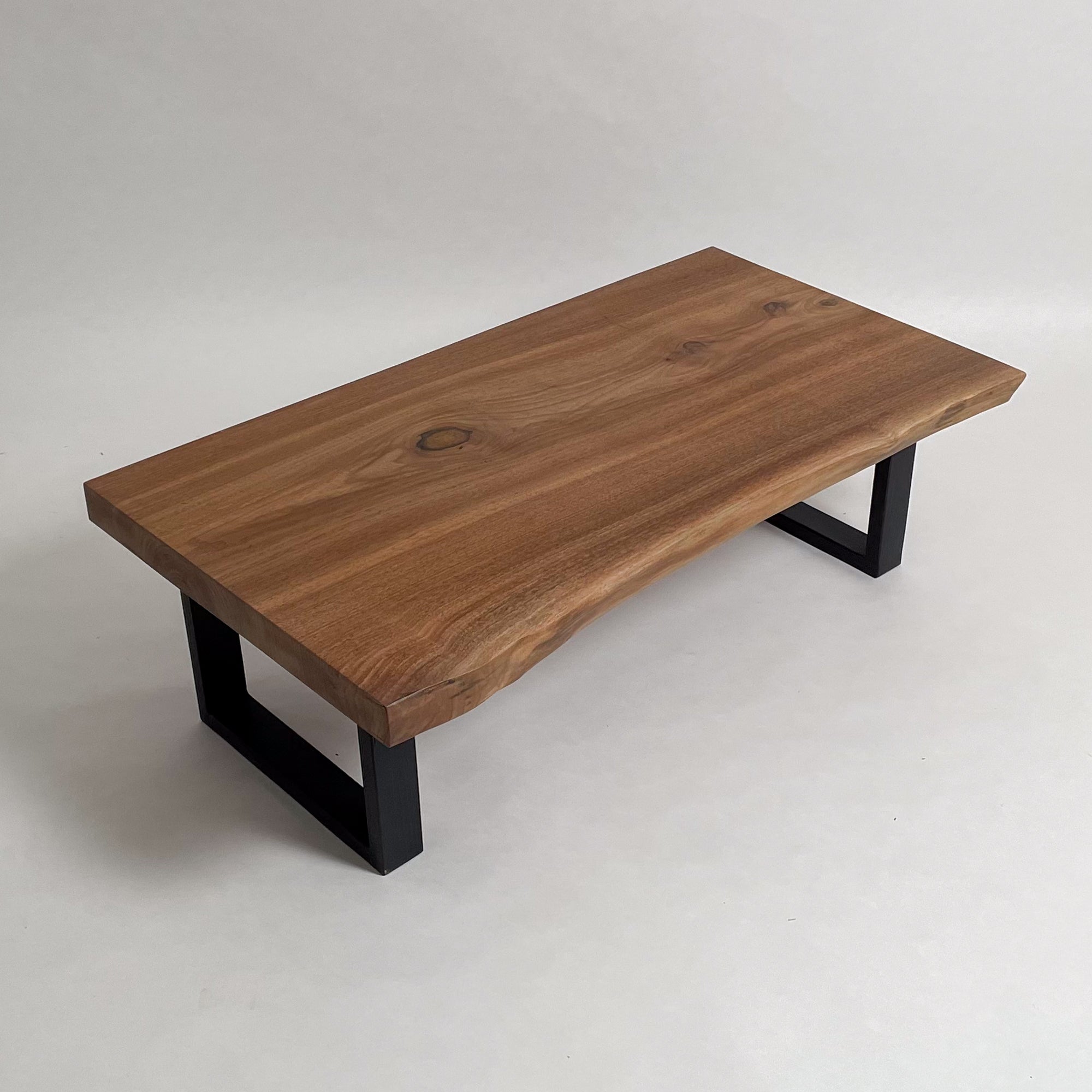 公式】KIDO MEIMOKU（鬼童銘木）｜一枚板テーブル専門店 – KIDO