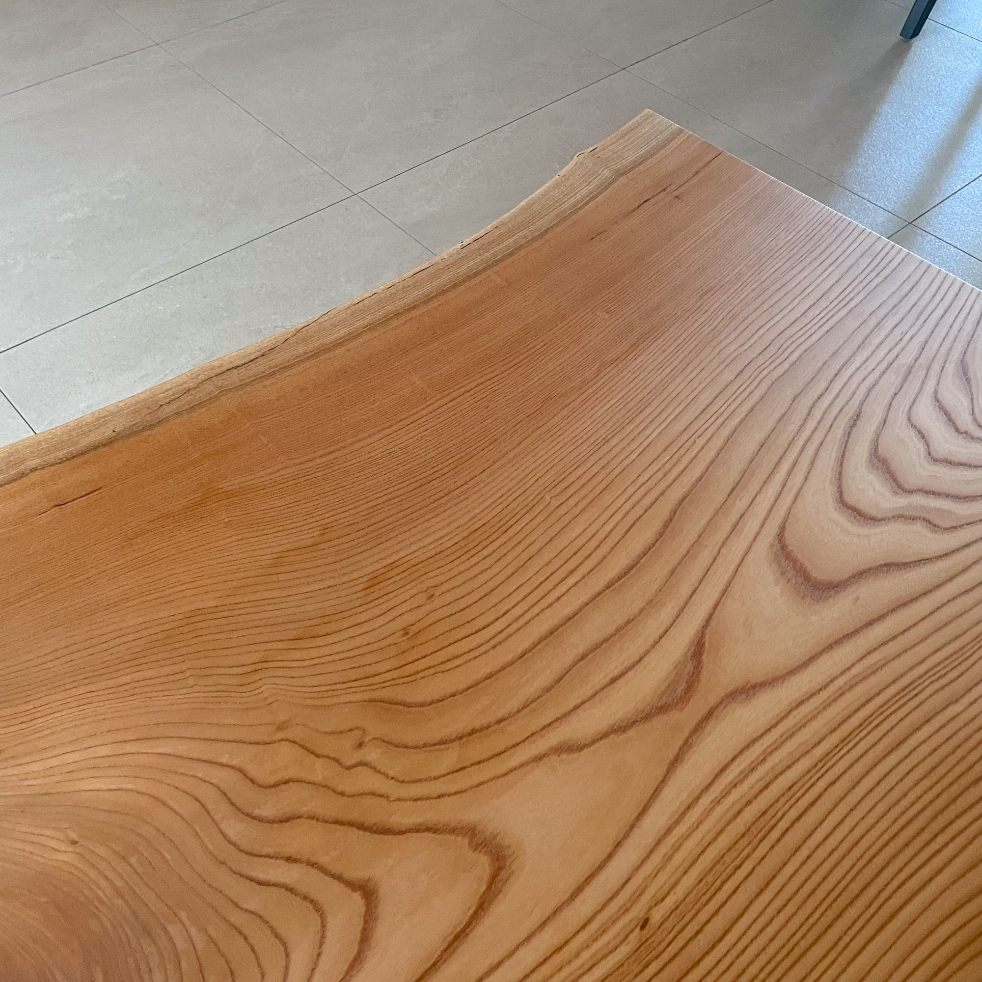 KIDOMEIMOKU 欅一枚板ダイニングテーブル｜120cm(4人掛け) – 【公式