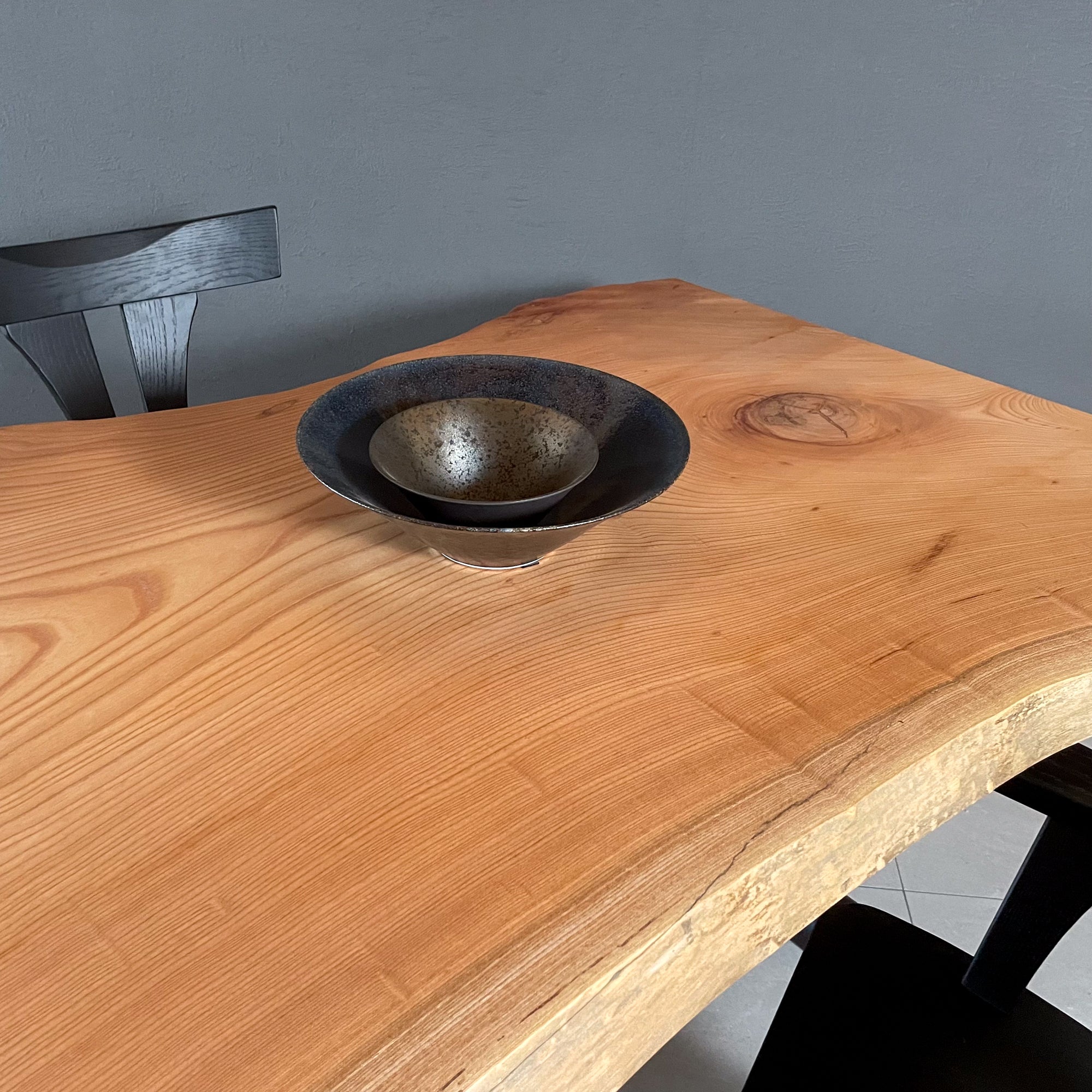 KIDOMEIMOKU 欅一枚板ダイニングテーブル｜120cm(4人掛け) – KIDO