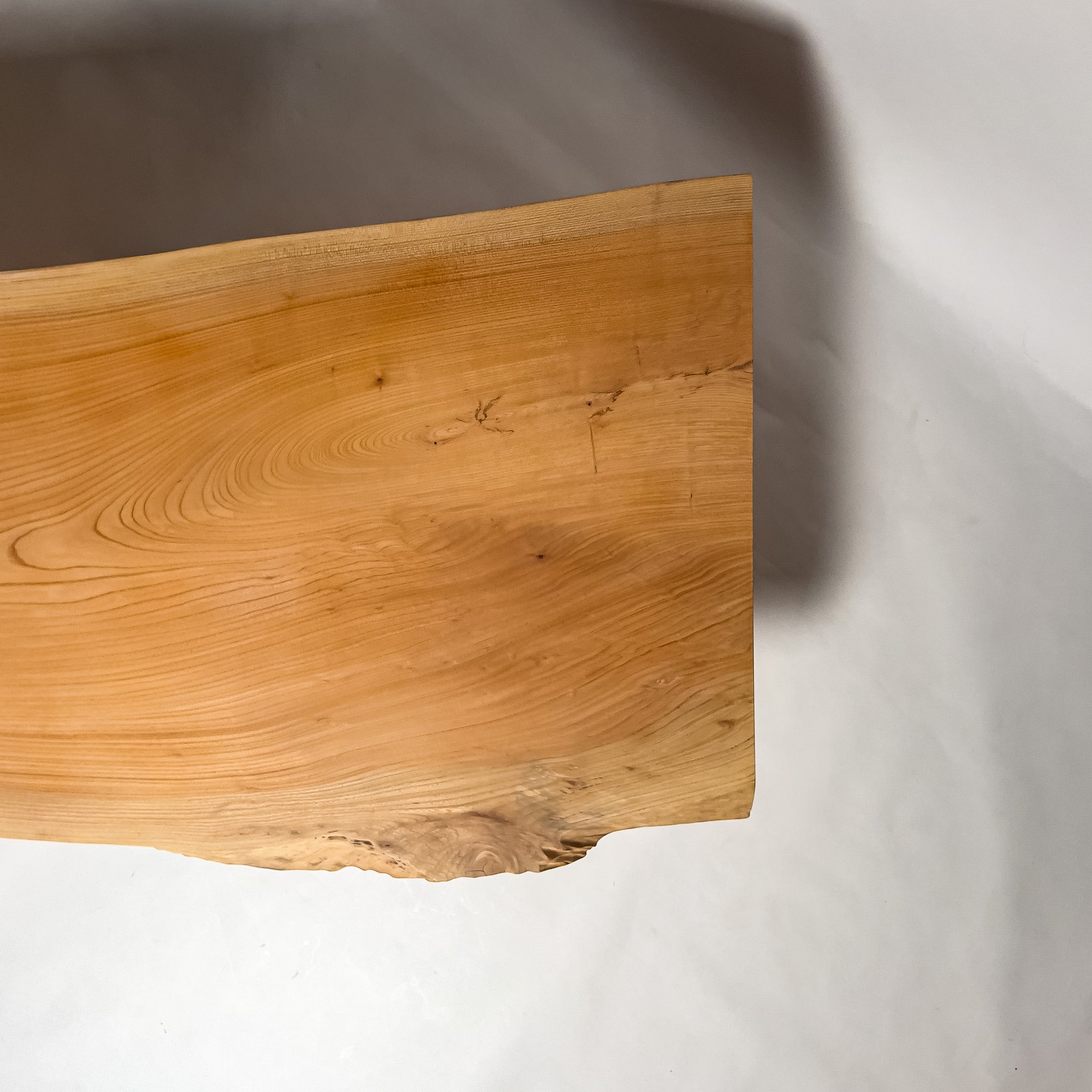 KIDOMEIMOKU 欅一枚板リビングテーブル｜150cm(4人掛け) – 【公式