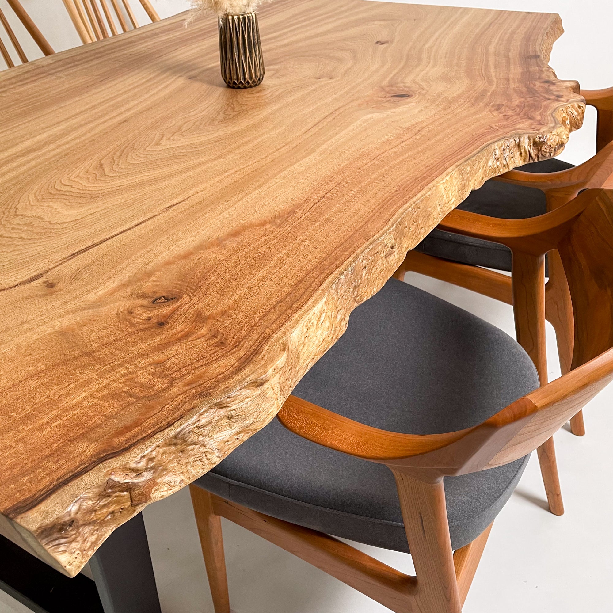 一枚板 テーブル ダイニングテーブル 楠 180cm 座卓 兼用 一枚板 4人用 KIDOMEIMOKU 楠一枚板リビングテーブル｜180cm(4~6人掛け) \u2013 KIDO