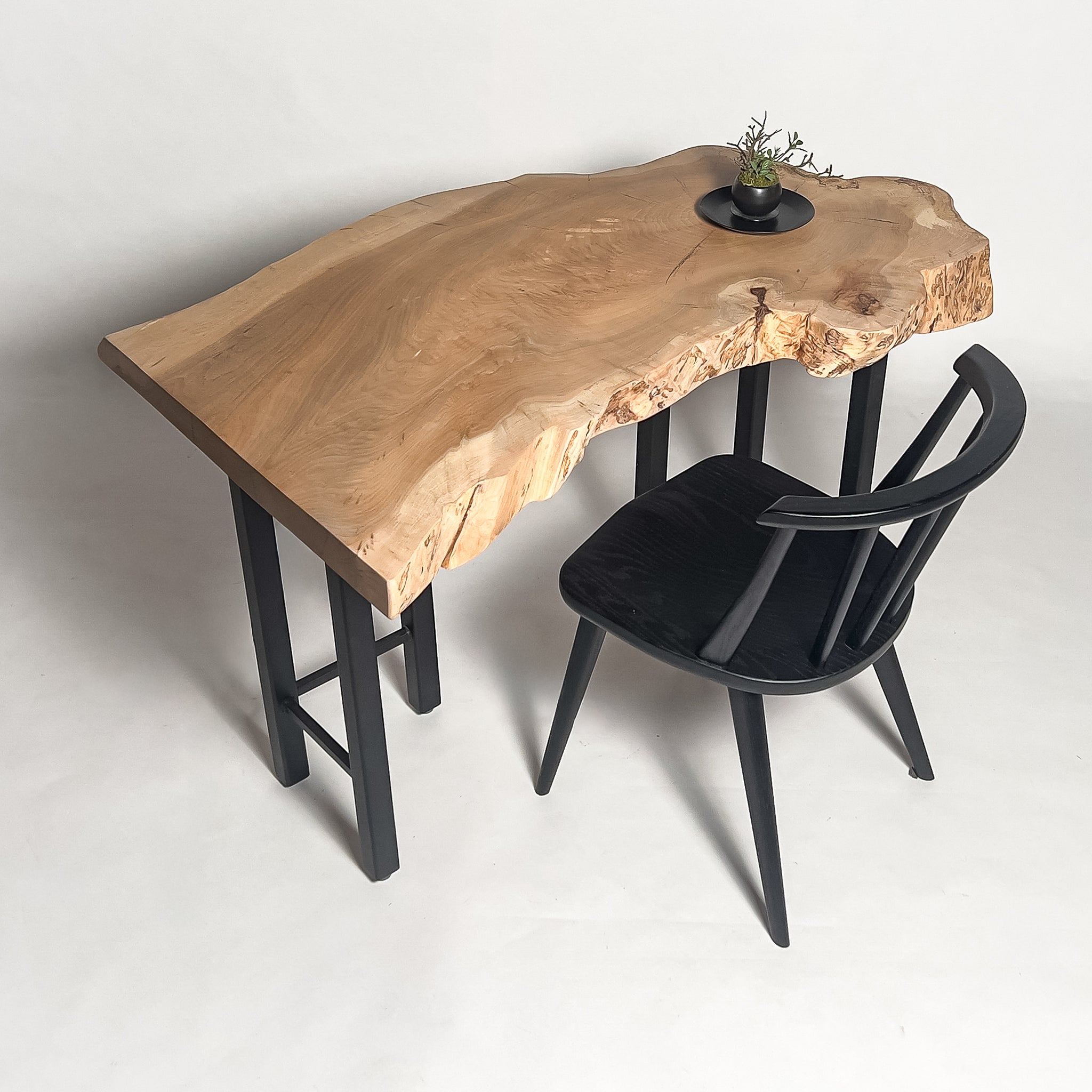 No.2023　楡（にれ）/一枚板デスク