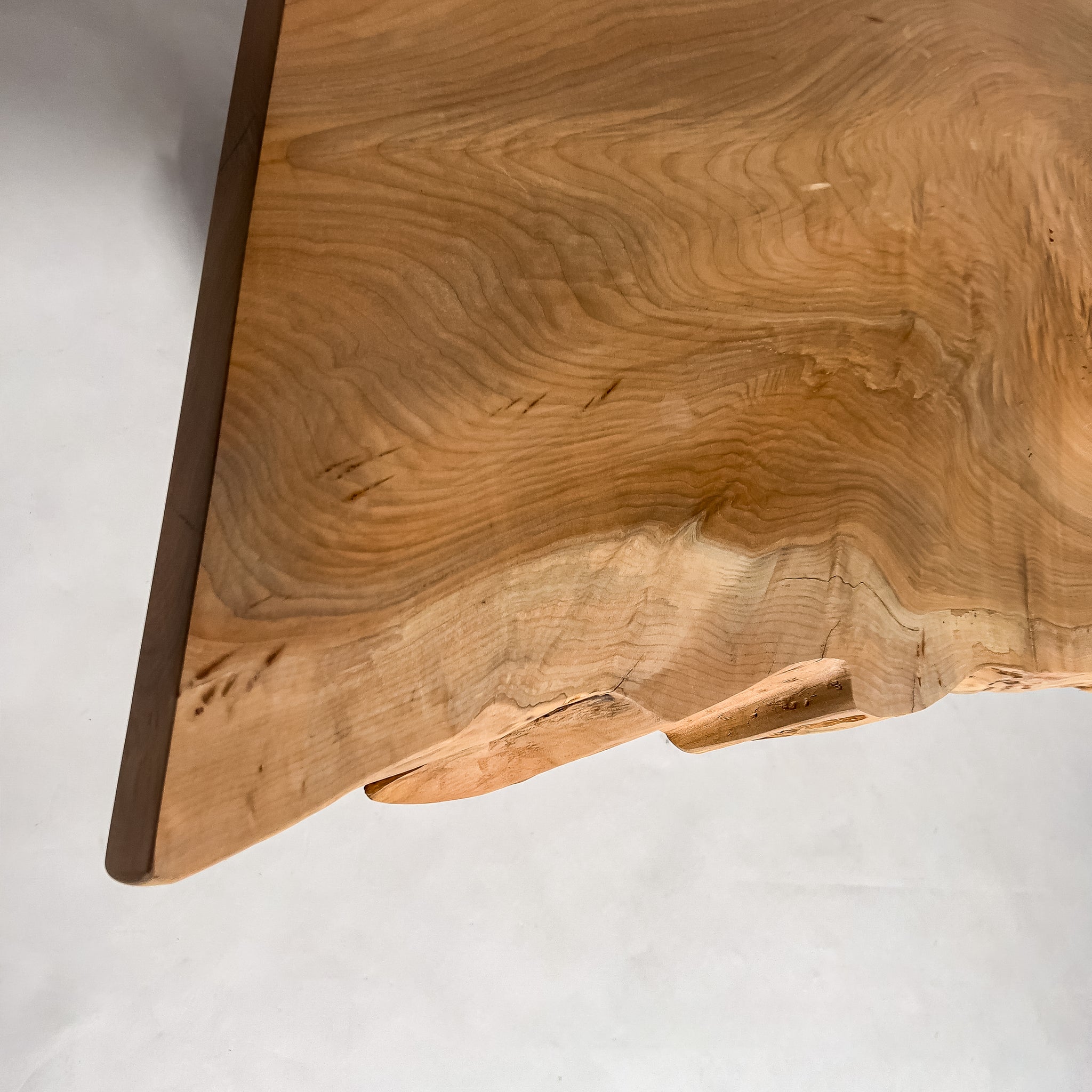 No.2023　楡（にれ）/一枚板デスク