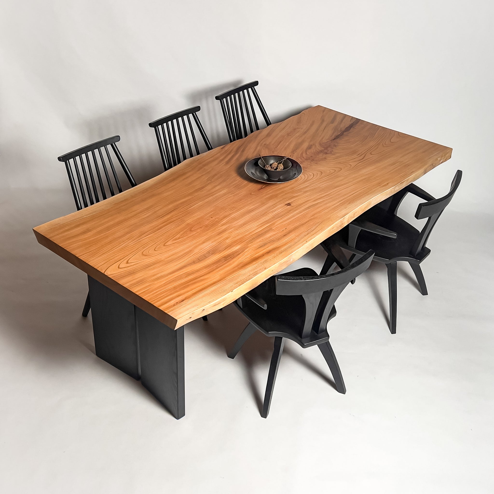 KIDOMEIMOKU 欅一枚板ダイニングテーブル｜200cm(6人掛け) – KIDO