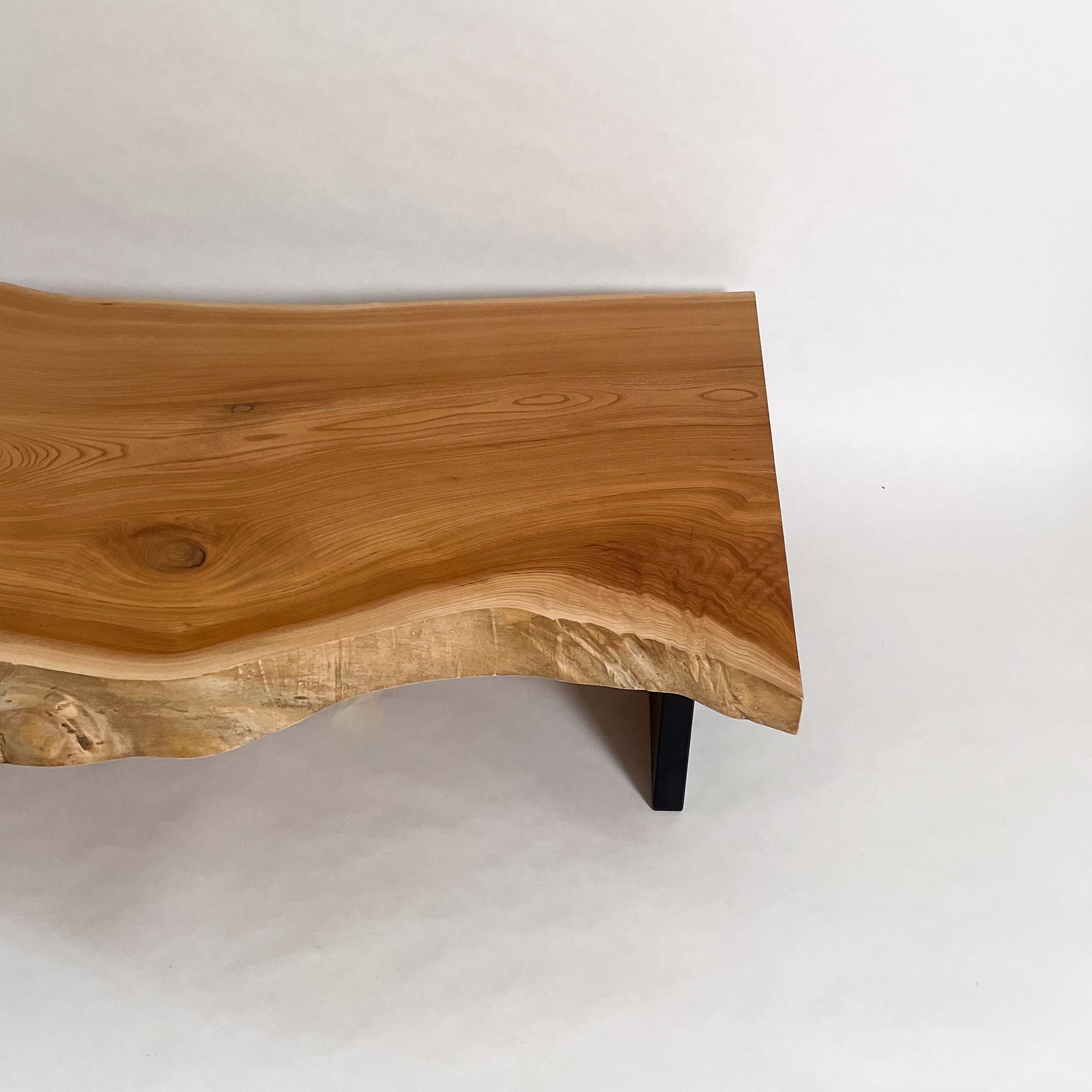 KIDOMEIMOKU 欅一枚板リビングテーブル｜145cm(4人掛け) – 【公式