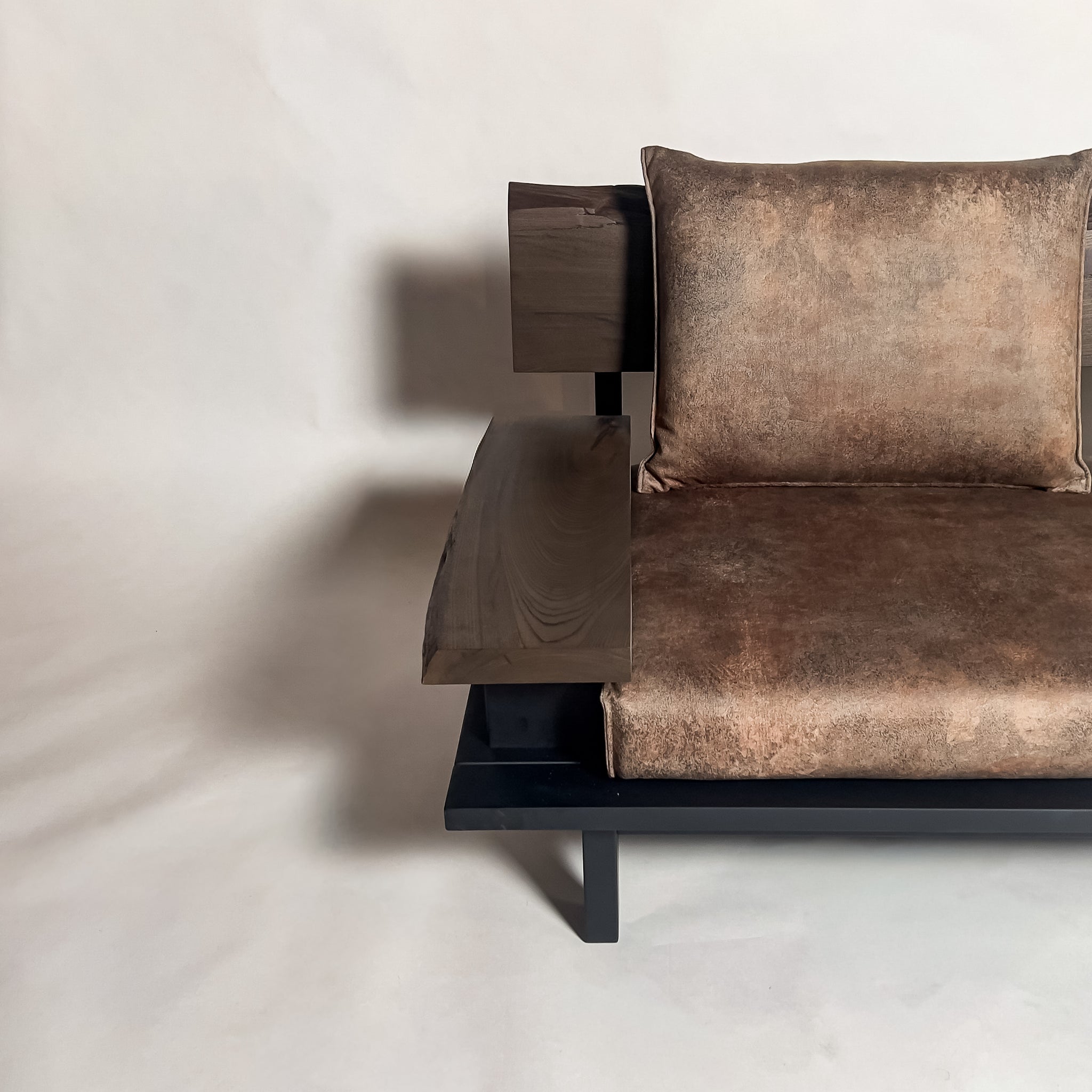 No.2279B　神代欅（じんだいけやき）/天然無垢 一枚板ソファ