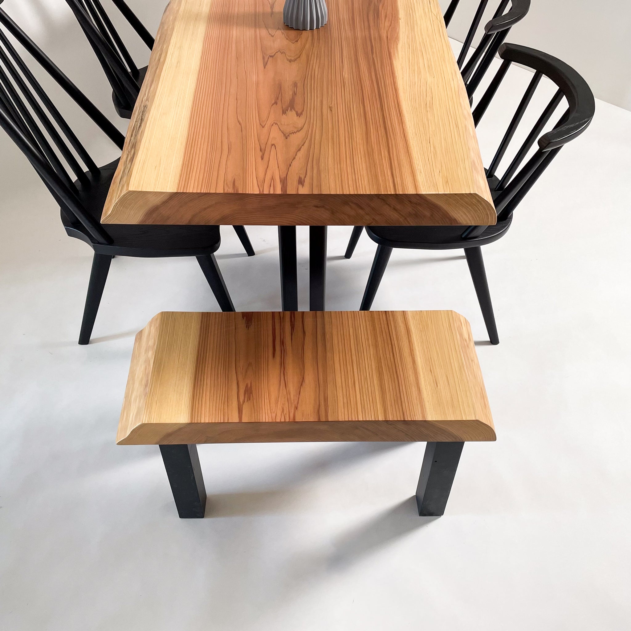 No.1909　吉野杉/一枚板ダイニングテーブル/& OSOROISU