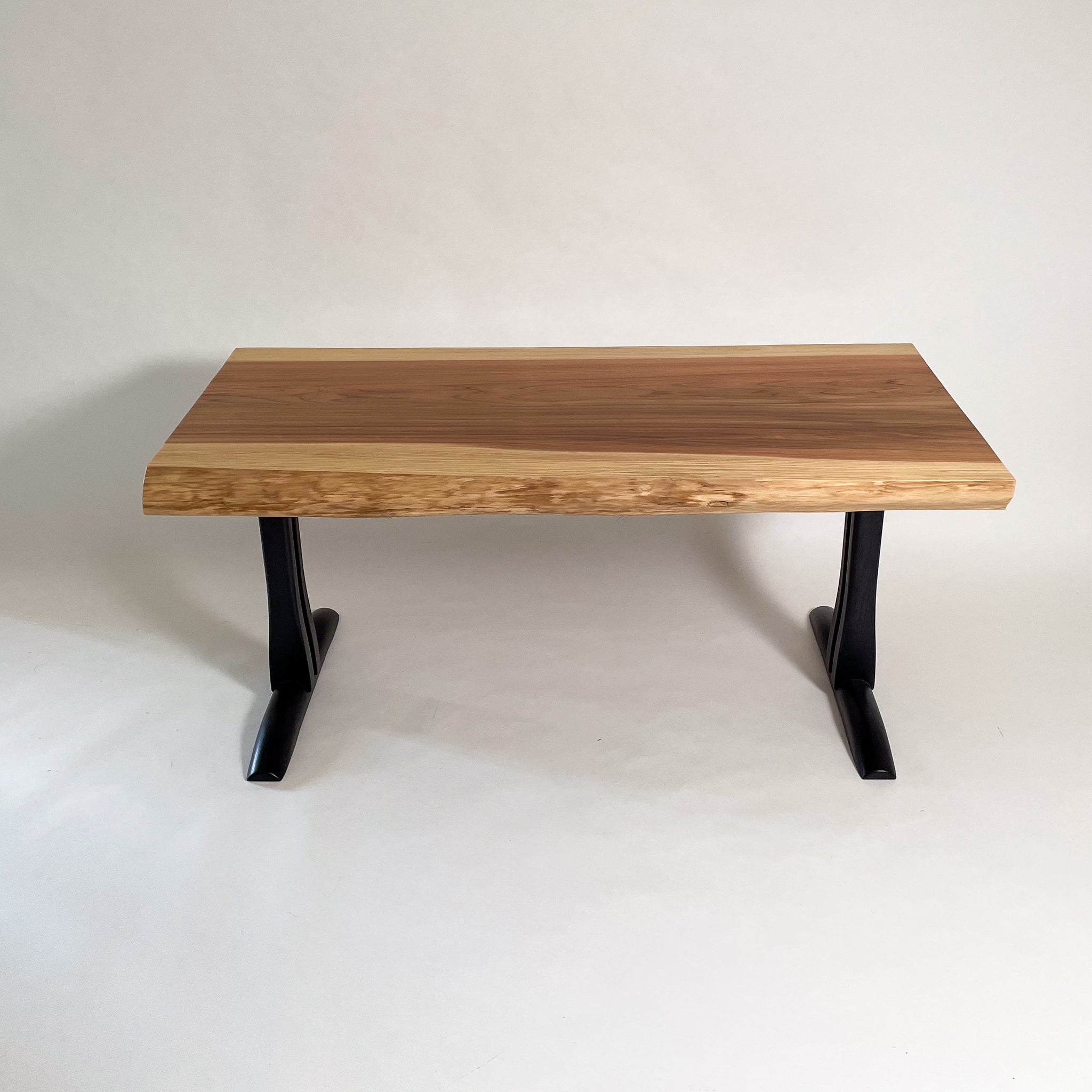 No.1909　吉野杉/一枚板ダイニングテーブル/& OSOROISU