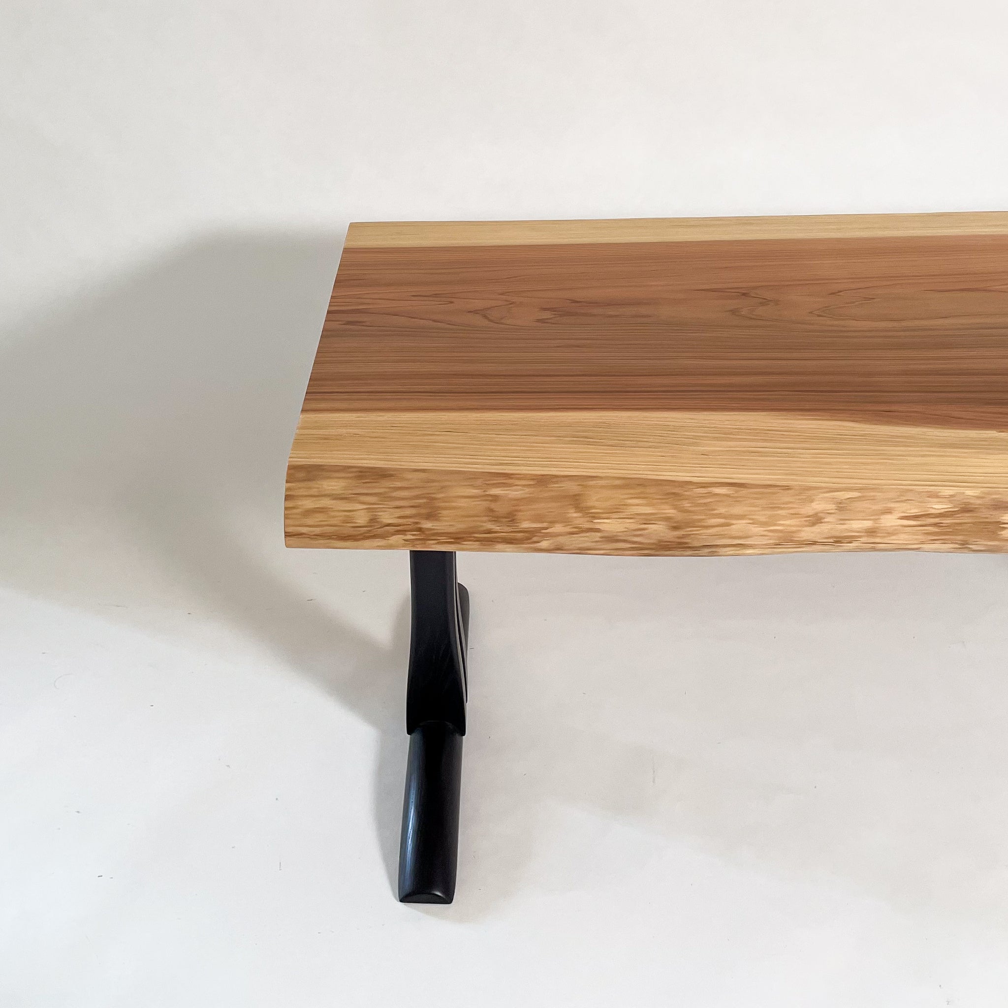 No.1909　吉野杉/一枚板ダイニングテーブル/& OSOROISU