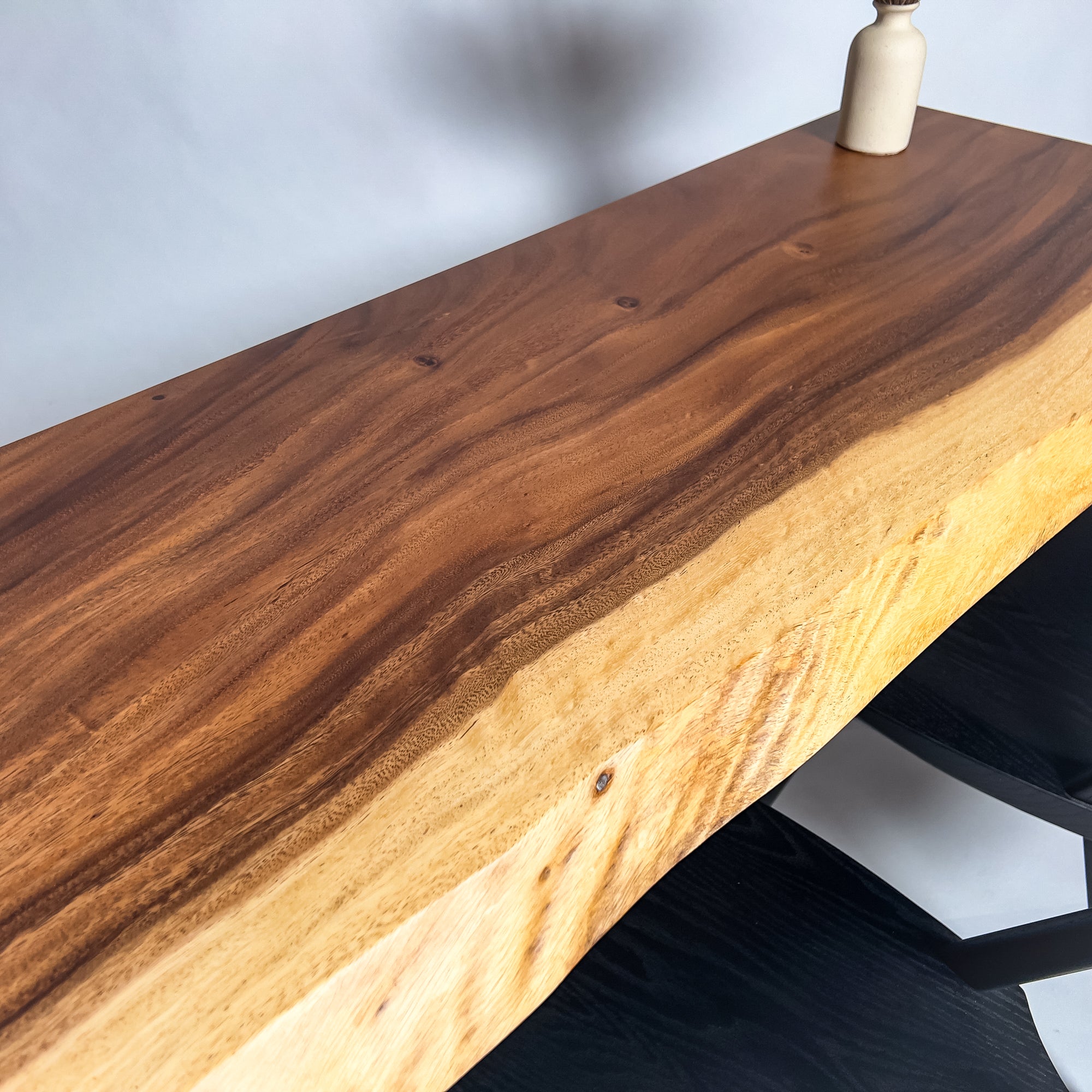 No.2056　モンキーポッド/一枚板カウンター