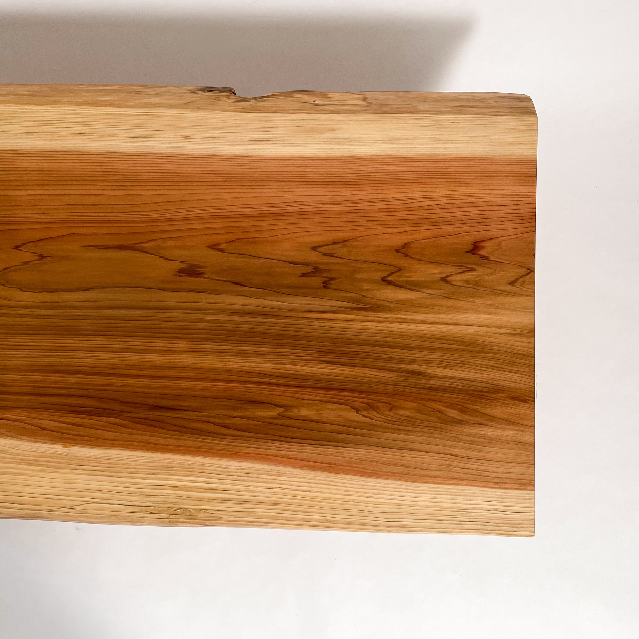 No.1909　吉野杉/一枚板ダイニングテーブル/& OSOROISU