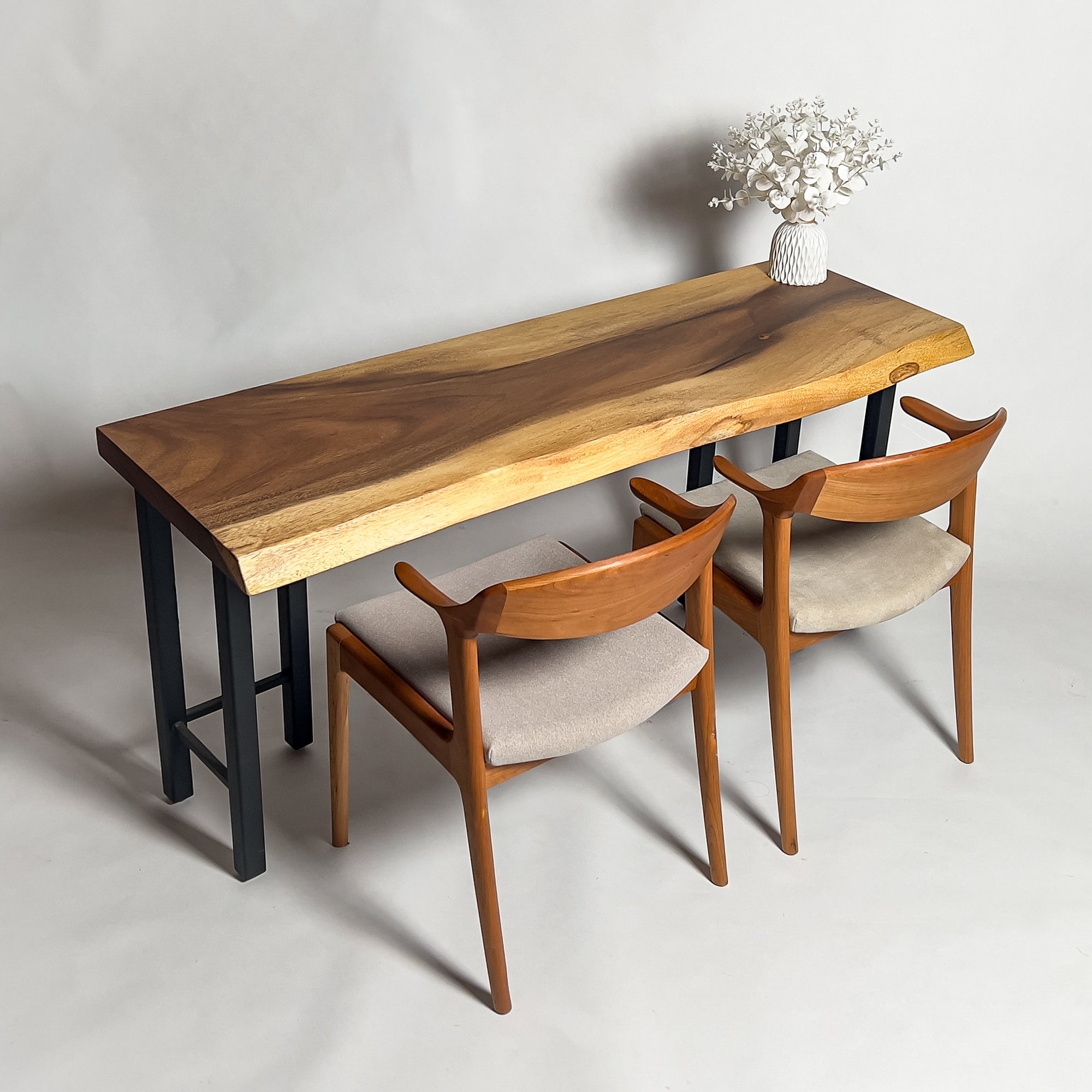 [たのメル便] モンキーポッド　耳付き一枚板　カウンター天板　新品 たのメル便] モンキーポッド 耳付き一枚板 カウンター天板 新品 【公式